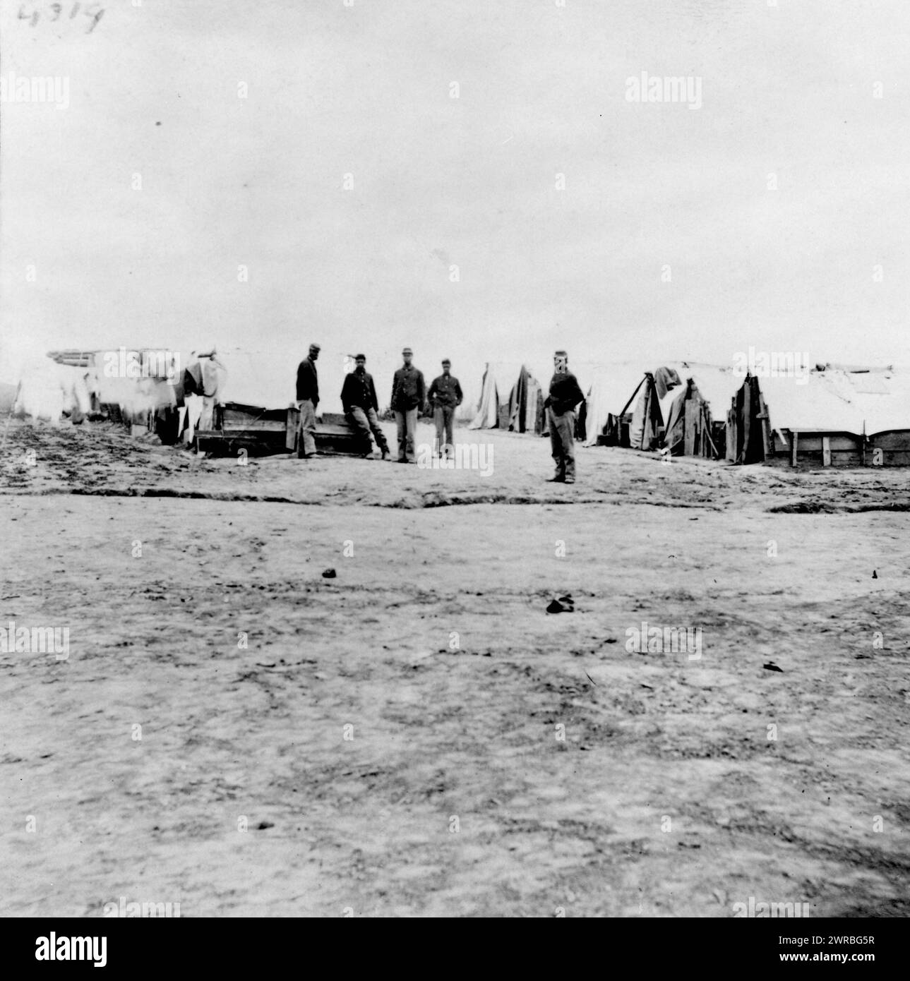 Camp of 10th U.S. Colored Infantry, photographed between 1861 and 1865, printed later, African Americans, Military service, 1860-1870, Photographic prints, 1860-1910., Photographic prints, 1860-1910, 1 photographic print Stock Photo