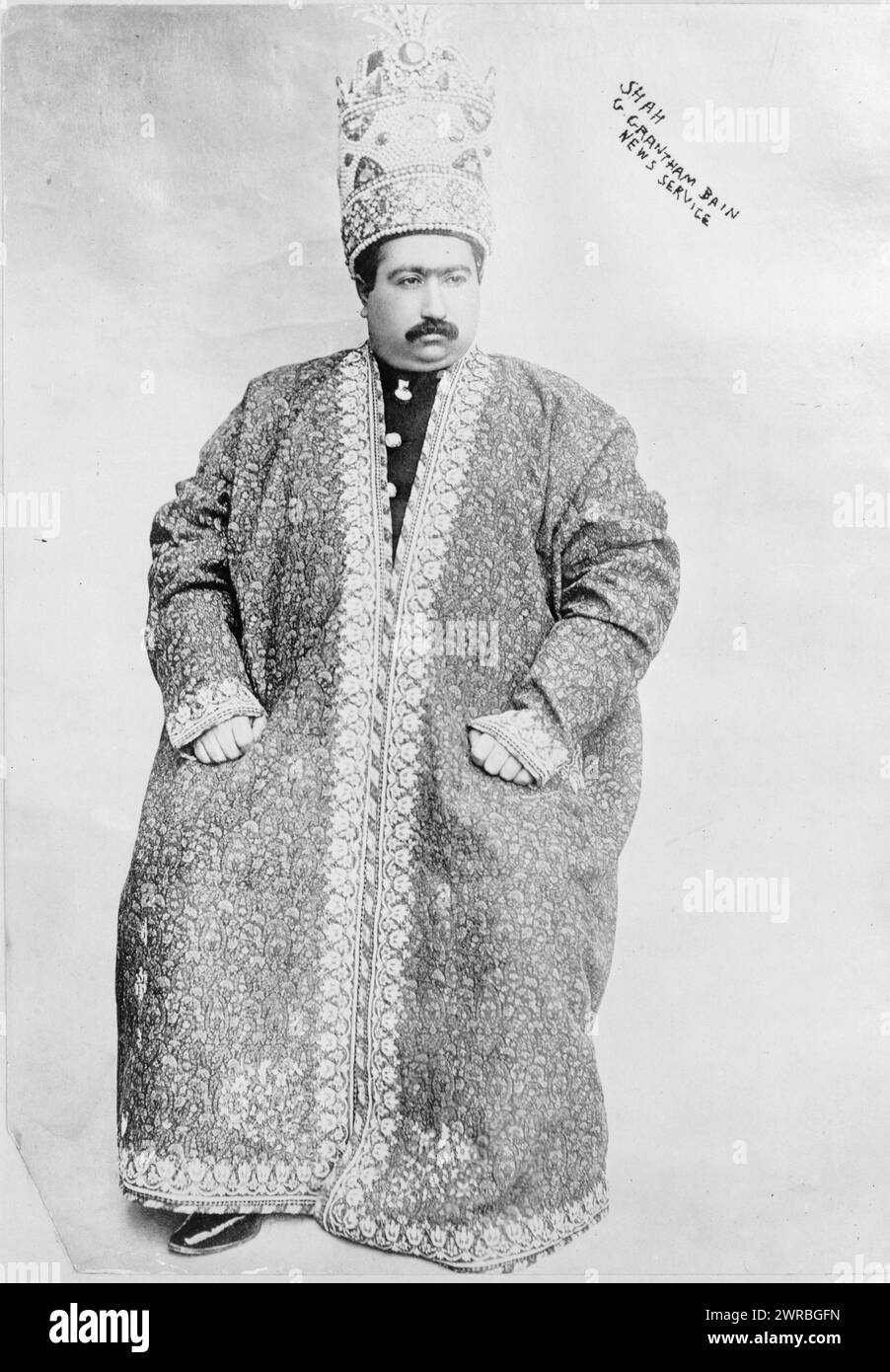 Shah of Persia, Mohammed Ali Mirzi, Dec. 19, 1907, Photograph shows the Shah of Persia, full-length portrait, seated, wearing an ornate robe and crown., 1907 Dec. 19., Muḥammad ʻAlī, Shah of Iran, 1872-1925, Photographic prints, 1900-1910., Portrait photographs, 1900-1910, Photographic prints, 1900-1910, 1 photographic print Stock Photo