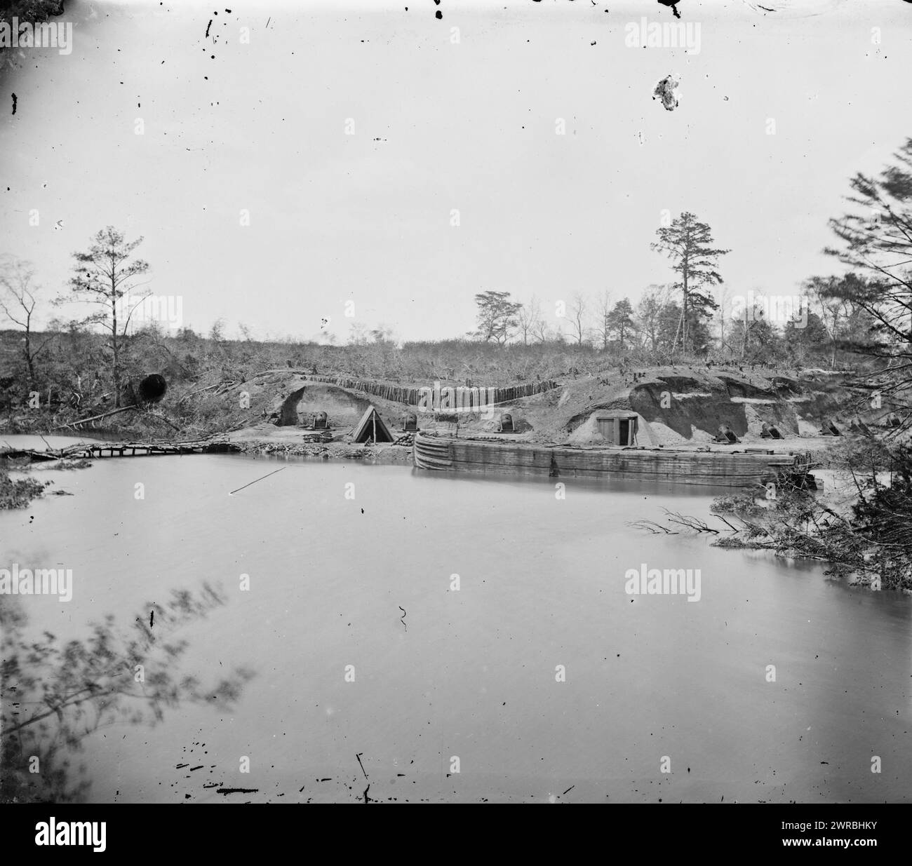 Yorktown Virginia vicinity Battery No 4 Mounting 13 inch Mortars yorktown-virginia-vicinity-battery-no-4-mounting-13-inch-mortars