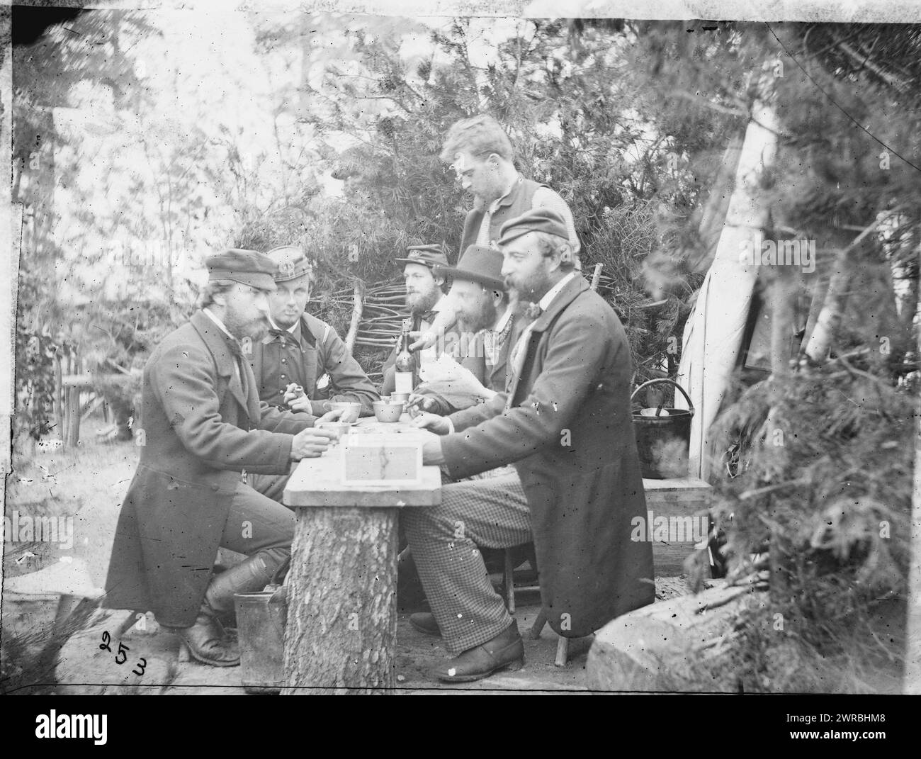 Yorktown, Virginia (vicinity). Comte de Paris, Duc de Chartres, Prince de Joinville and friends at lunch. Camp Winfield Scott, Gibson, James F., 1828-, photographer, 1862 May 1., United States, History, Civil War, 1861-1865, Glass negatives, 1860-1870, Stereographs, 1860-1870, 1 negative: glass, stereograph, wet collodion, 4 x 10 in Stock Photo