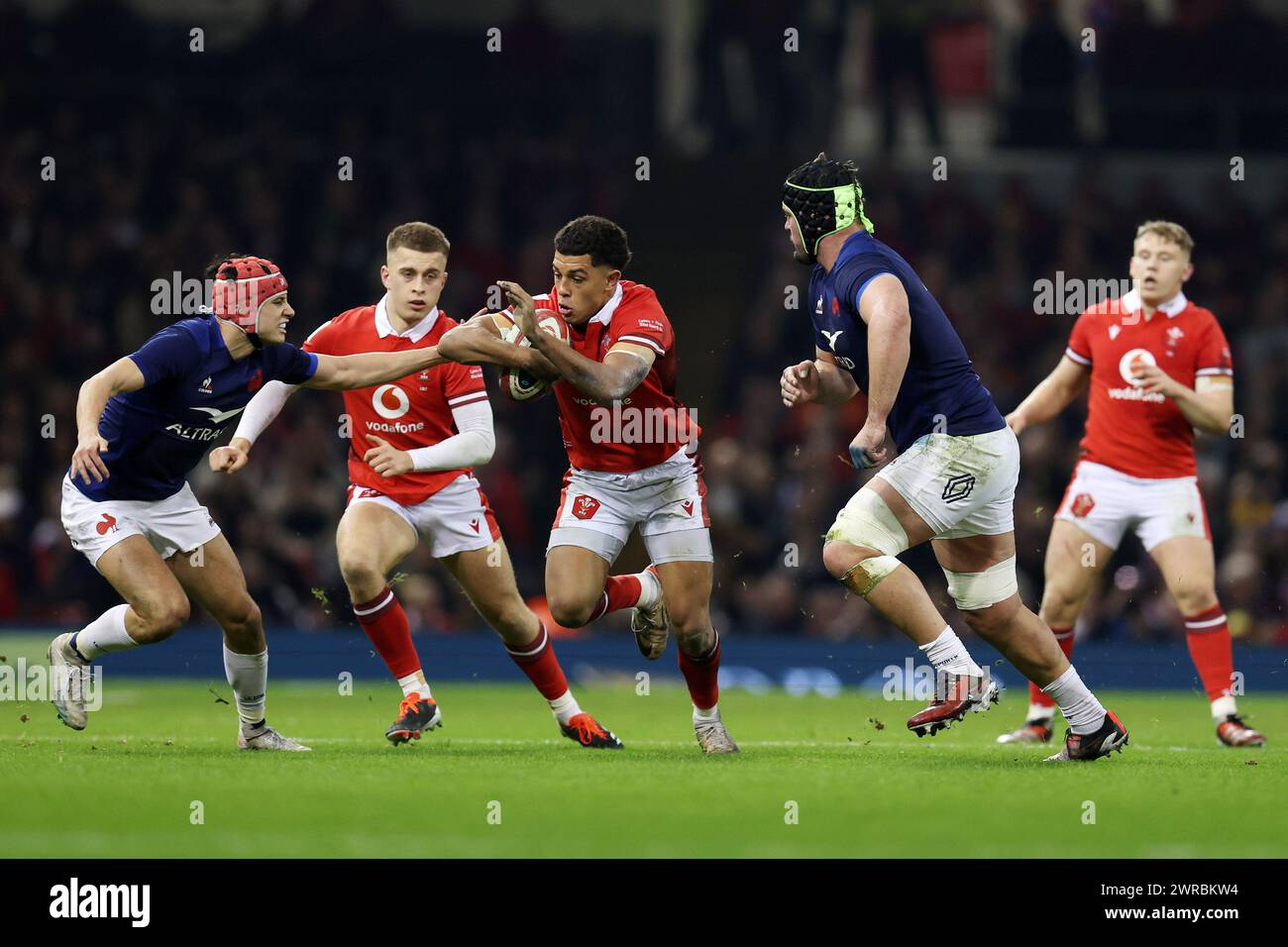 Cardiff, UK. 10th Mar, 2024. Rio Dyer of Wales (c) in action. Guinness Six Nations championship 2024 match, Wales v France at the Principality Stadium in Cardiff on Sunday 10th March 2024. pic by Andrew Orchard/Andrew Orchard sports photography/ Alamy Live News Credit: Andrew Orchard sports photography/Alamy Live News Stock Photo