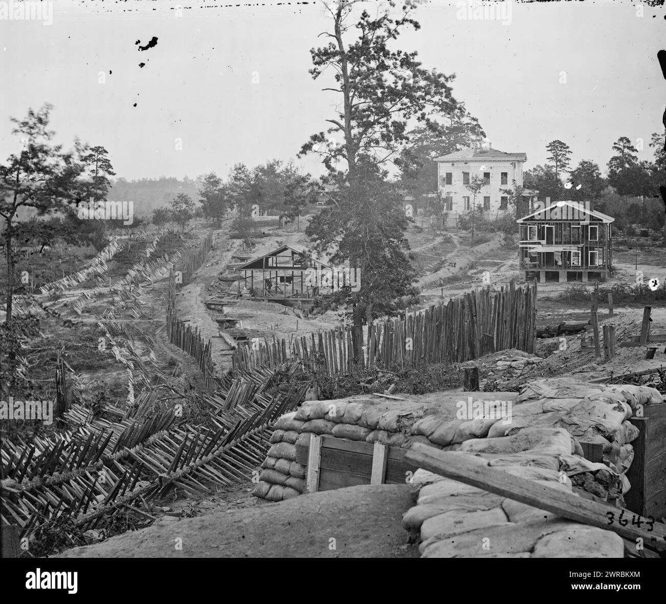 Atlanta, Ga. Confederate palisades and chevaux-de-frise near Potter house, Photograph of the War in the West. These photographs are of Sherman in Atlanta, September-November, 1864. After three and a half months of incessant maneuvering and much hard fighting, Sherman forced Hood to abandon the munitions center of the Confederacy. Sherman remained there, resting his war-worn men and accumulating supplies, for nearly two and a half months. During the occupation, George N. Barnard, official photographer of the Chief Engineer's Office Stock Photo