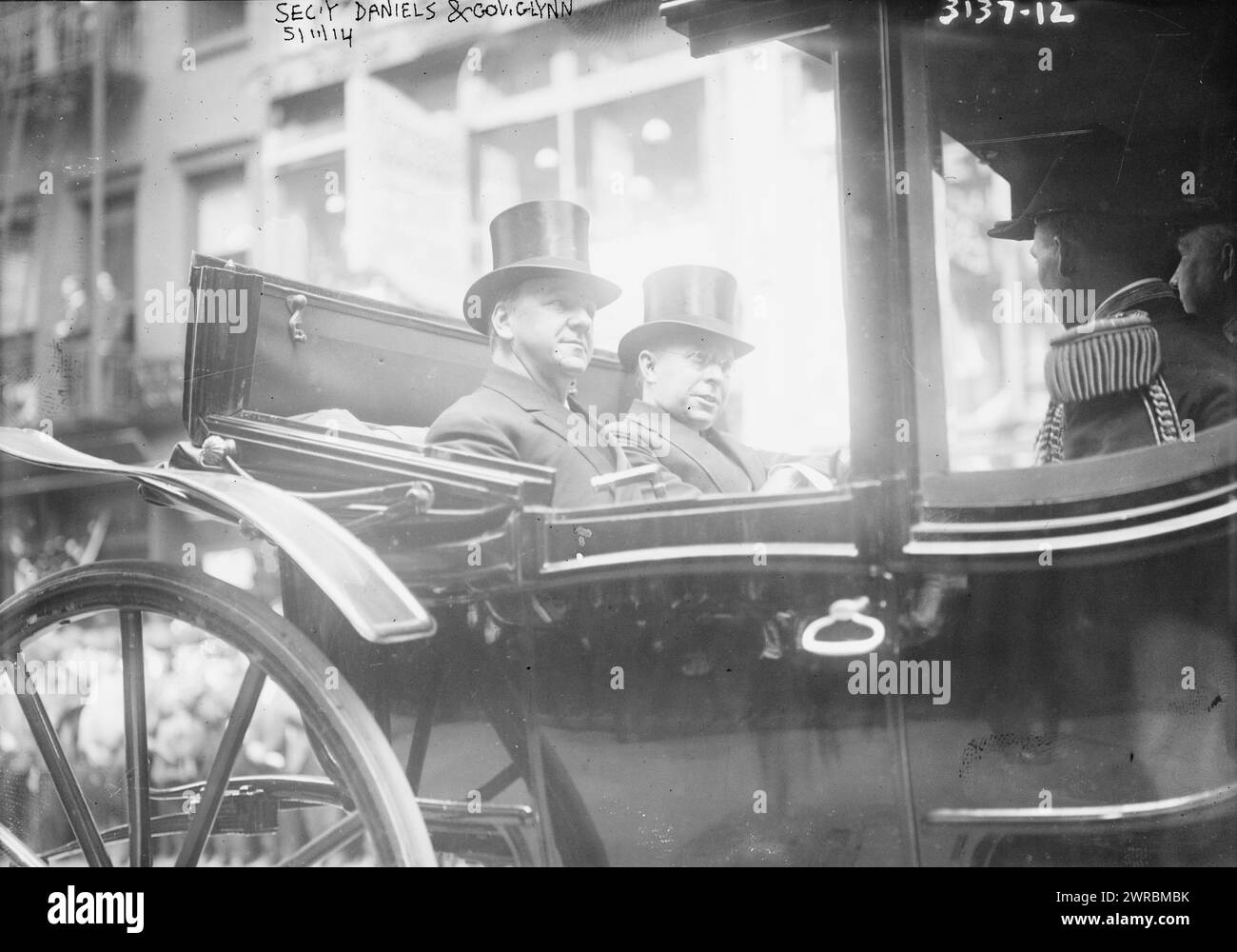 Sec'y. Daniels & Gov. Glynn, 1914, Photograph shows Secretary of the