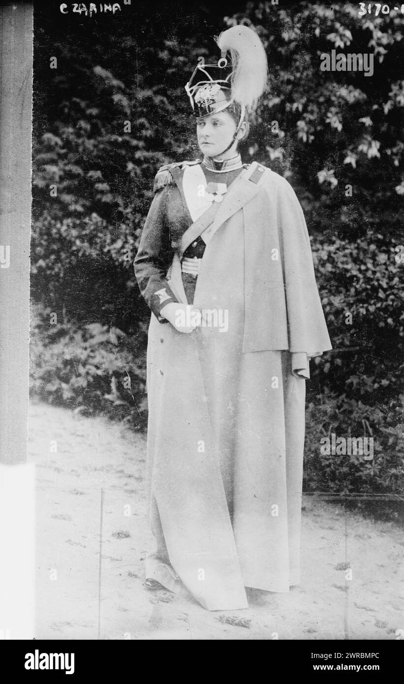 Czarina, Photograph shows Alexandra Feodorovna Romanova (1872 -1918), wife of Nicholas II, Emperor of the Russia., between ca. 1910 and ca. 1915, Glass negatives, 1 negative: glass Stock Photo