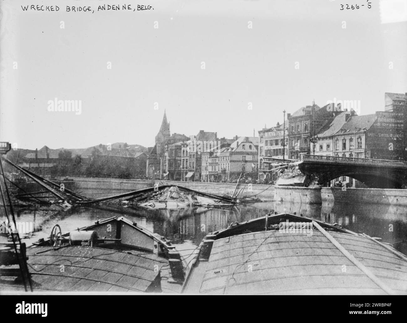 Wrecked bridge, Andenne, Belg. i.e., Belgium, Photograph shows a damaged bridge in Andenne, Belgium during World War I., between ca. 1914 and ca. 1915, World War, 1914-1918, Glass negatives, 1 negative: glass Stock Photo