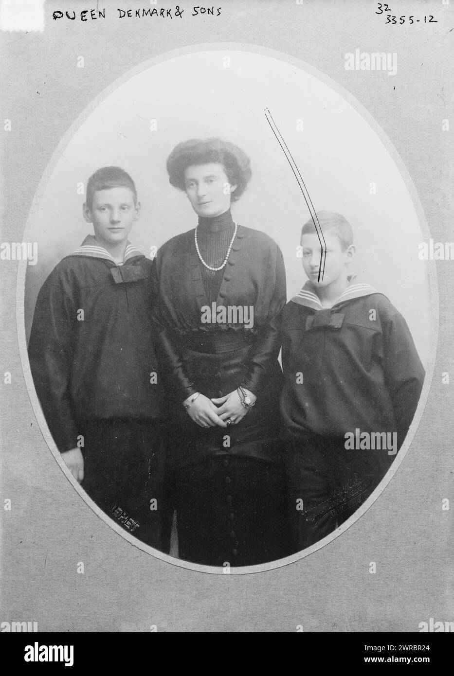 Queen Denmark & sons, Photograph shows Alexandrine Auguste of Mecklenburg-Schwerin (1879- 1952), queen consort of King Christian X of Denmark with her two sons, Frederick IX (1899-1972) who was King of Denmark (1947-1972) and Knud, Hereditary Prince of Denmark (1900-1976)., between ca. 1910 and ca. 1915, Glass negatives, 1 negative: glass Stock Photo