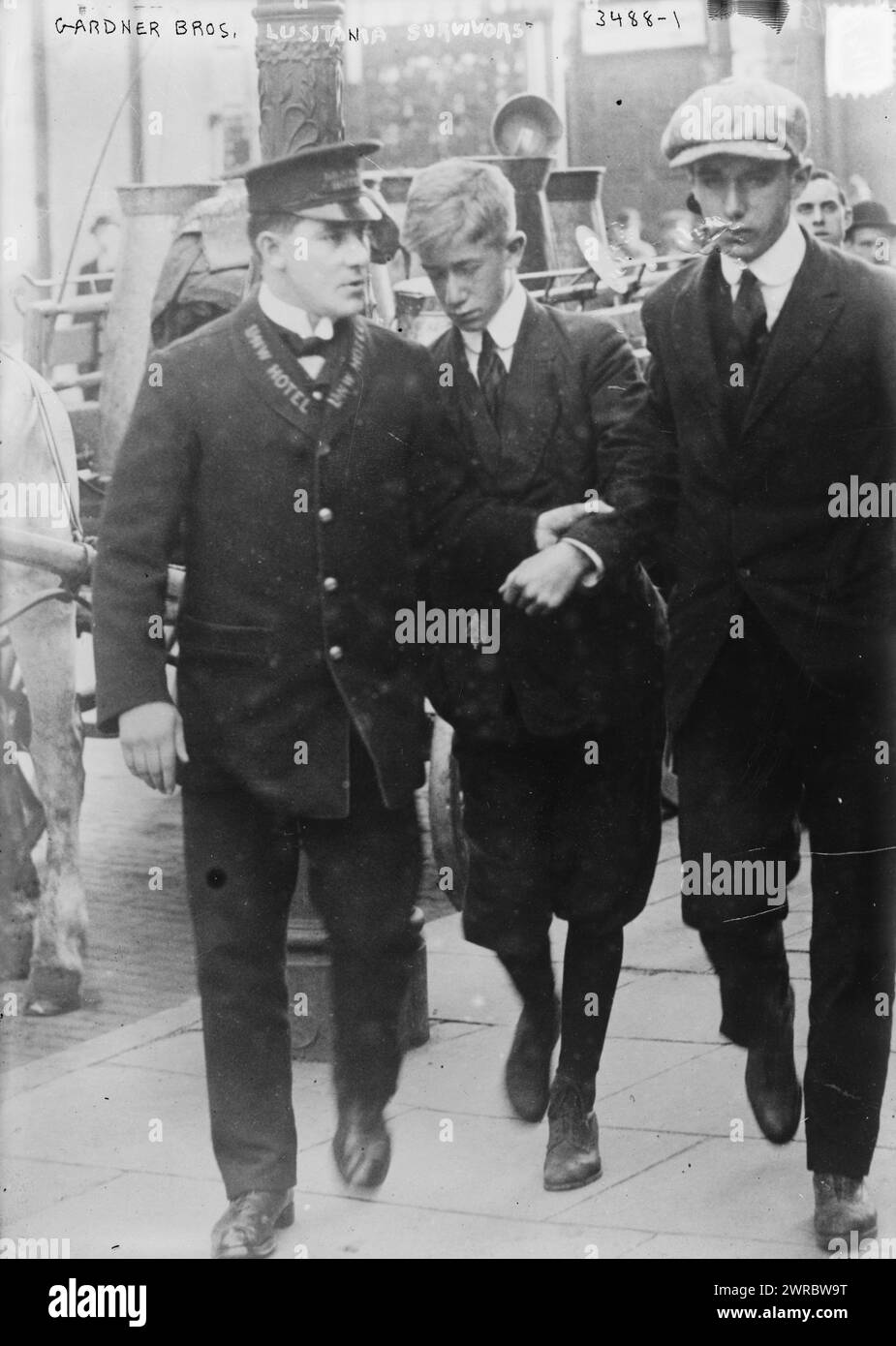 Created in 1915 Black and White Stock Photos & Images - Alamy