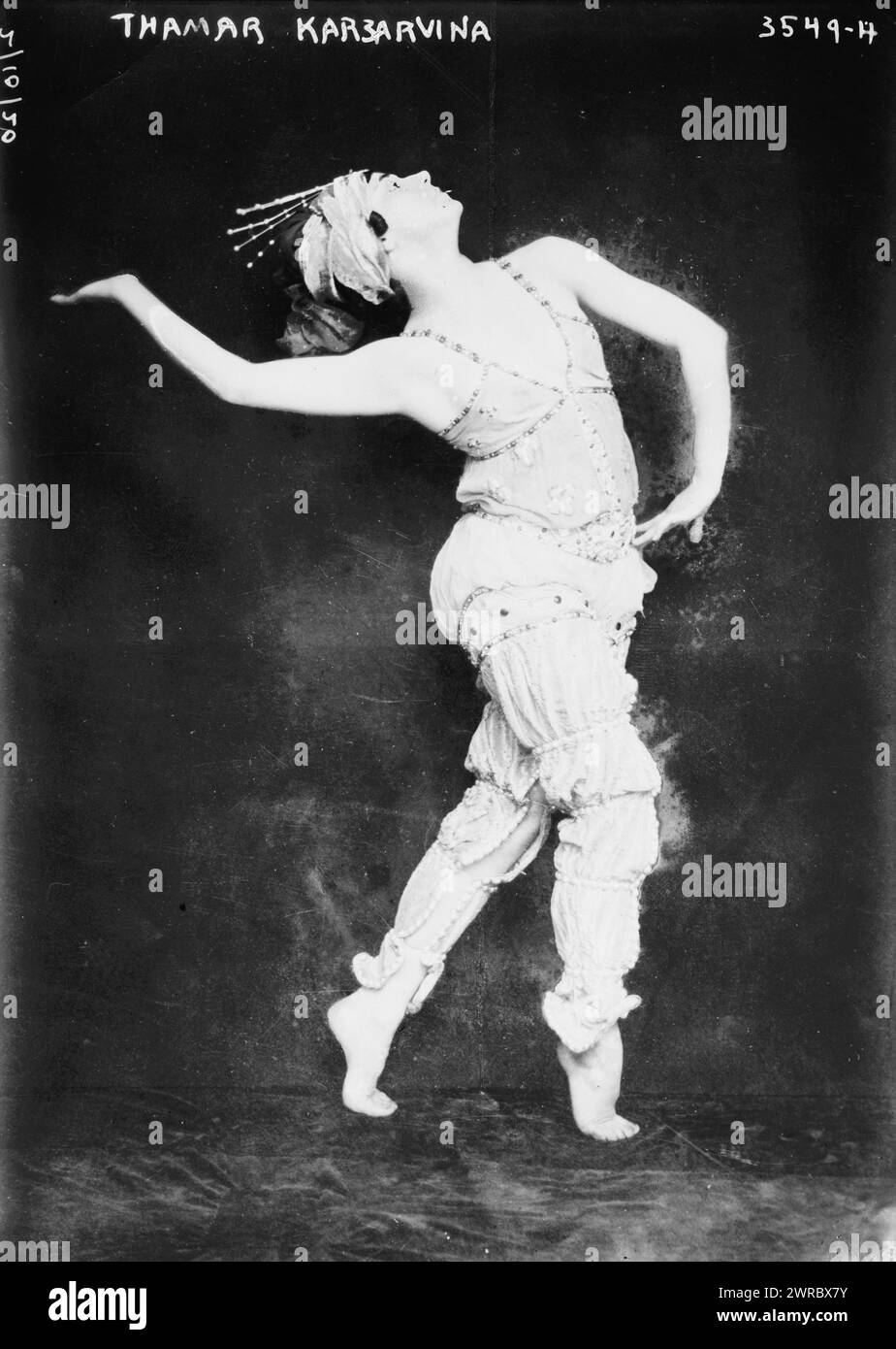 Thamar Karsarvina, Photograph shows Tamara Platonovna Karsavina (1885-1978), a Russian ballerina dancing, probably in the role of Scheherazade., between ca. 1910 and ca. 1915, Glass negatives, 1 negative: glass Stock Photo