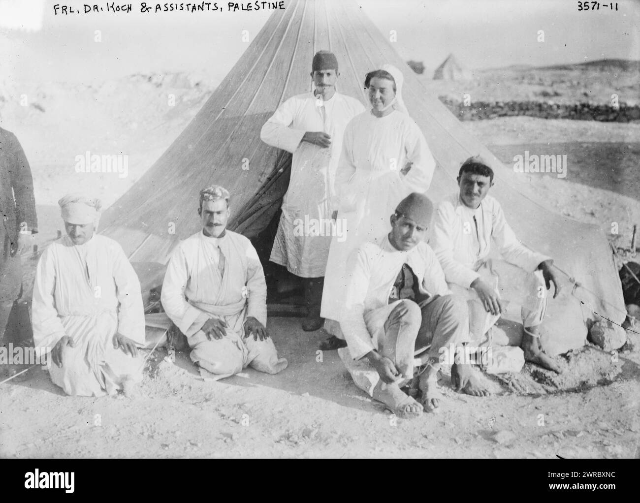 Frl. i.e. Fraulein Dr. Koch & Assistants, Palestine, Photograph shows Dr. Koch with her medical staff outside a tent in Palestine during World War I., between 1914 and ca. 1915, World War, 1914-1918, Glass negatives, 1 negative: glass Stock Photo