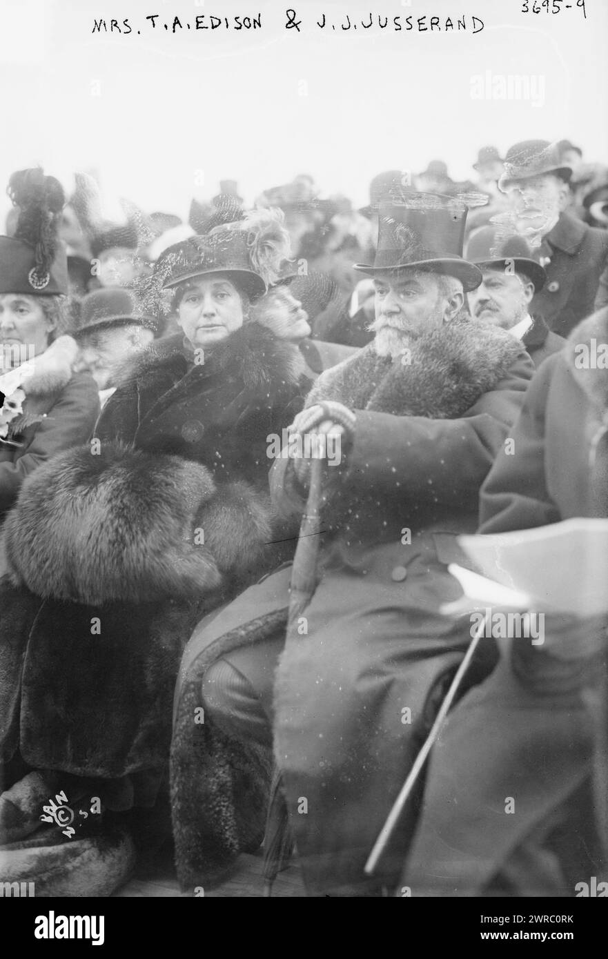 Mrs. T.A. Edison & J.J. Jusserand, Photograph shows Mrs. Thomas Alva Edison at the unveiling of the Joan of Arc statue, Riverside Park, New York City on Dec. 6, 1915., 1915 Dec. 7, Glass negatives, 1 negative: glass Stock Photo