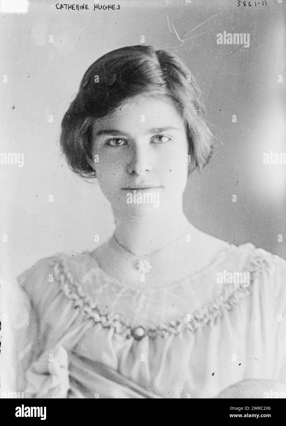 Catherine Hughes, Photograph shows Catherine Hughes (1898-1961) daughter of the governor of New York and Supreme Court associate justice Charles Evans Hughes, Sr. (1862-1948)., between ca. 1915 and ca. 1920, Glass negatives, 1 negative: glass Stock Photo
