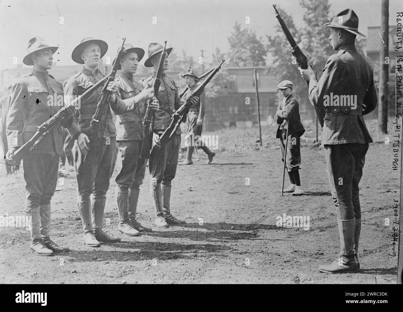 Recruits, 18th Penn. N.G., Pittsburgh, between ca. 1915 and ca. 1920, Glass negatives, 1 negative: glass Stock Photo