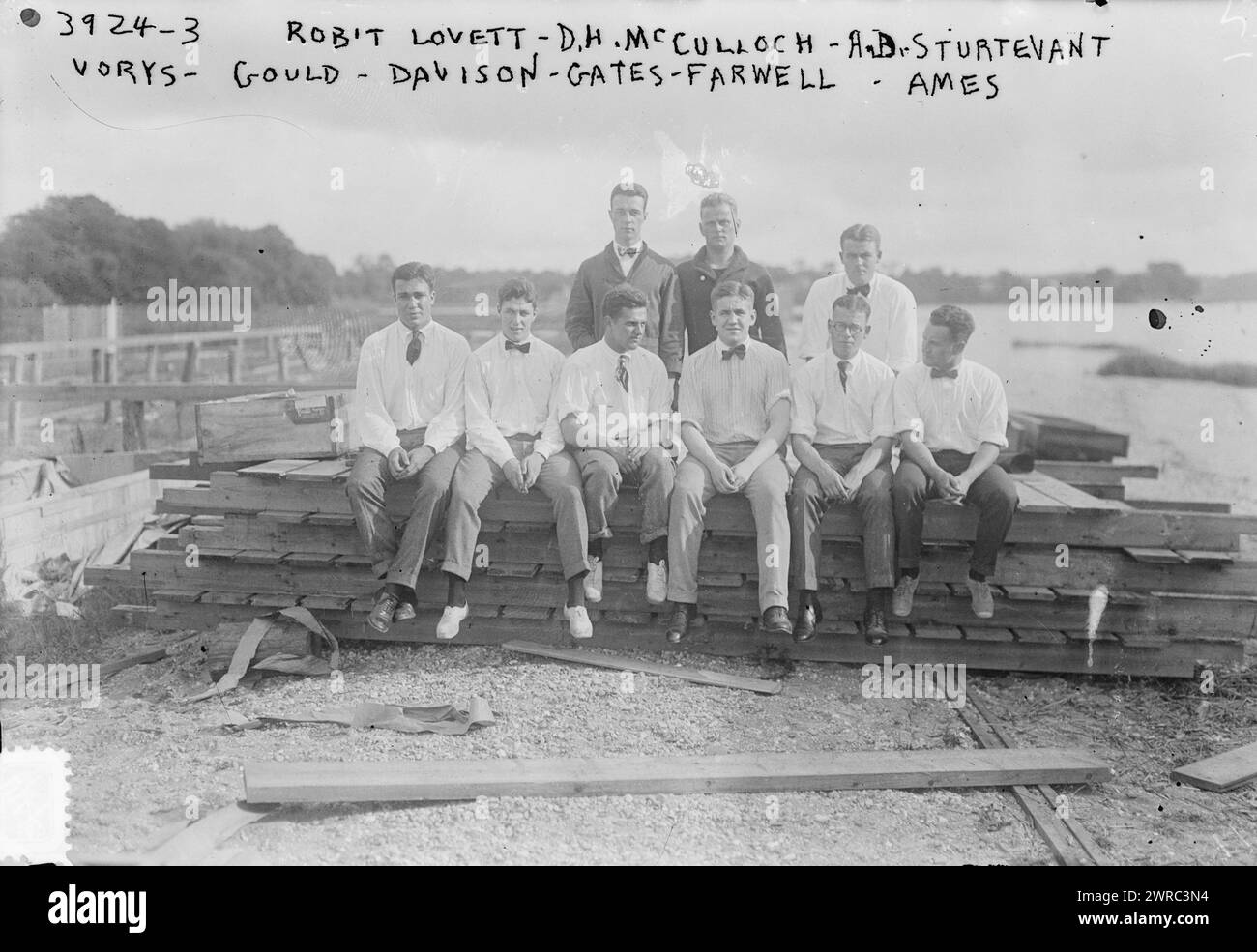 Rob't Lovett, D.H. McCulloch, A.D. Sturtevant, Vorys, Gould, Davison, Gates, Farwell, Ames, Photograph shows men who came to train at the aviation school at Port Washington, Long Island, New York, in order to become a unit of the Aerial Coast Patrol. Pictured are: Robert Lovett, David H. McCulloch (sometimes mispelled McCullough), Albert Dillon Sturtevant (1894-1918) who served as an officer in the United States Navy during World War I, John Martin Vorys, Erl Clinton Barker Gould, Prederick Trubee Davison, Artemus Lamb Gates, John V. Farwell III, and Allan Wallace Ames., 1916 Stock Photo
