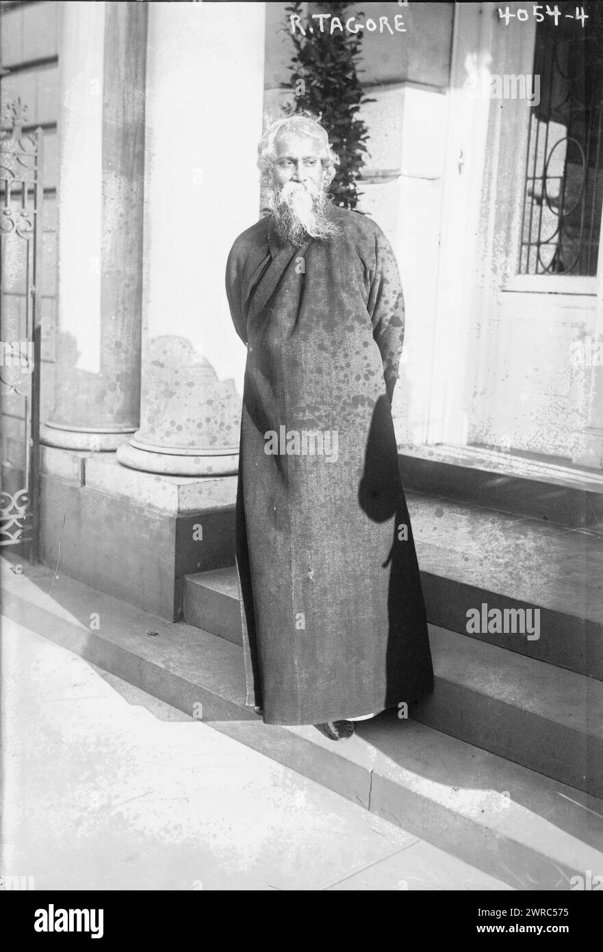 R. Tagore, Photo shows Rabindranath Tagore (1861-1941)., 1916. Nov. 21, Glass negatives, 1 negative: glass Stock Photo