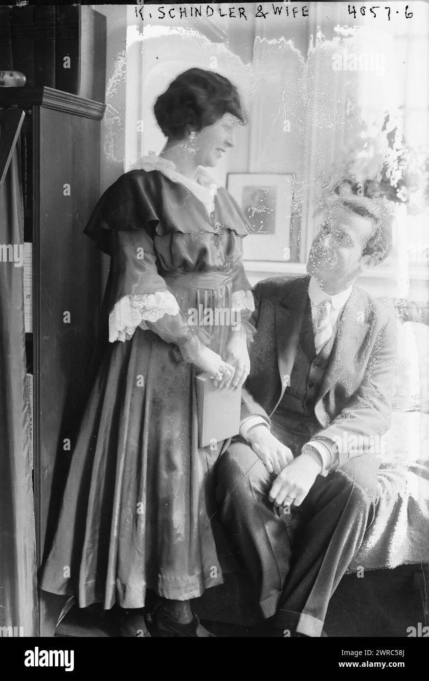 K. Schindler & wife, Photograph shows German composer and conductor Kurt Schindler with his wife actress Vera Androuchevitch., 1916 Nov. 28, Glass negatives, 1 negative: glass Stock Photo