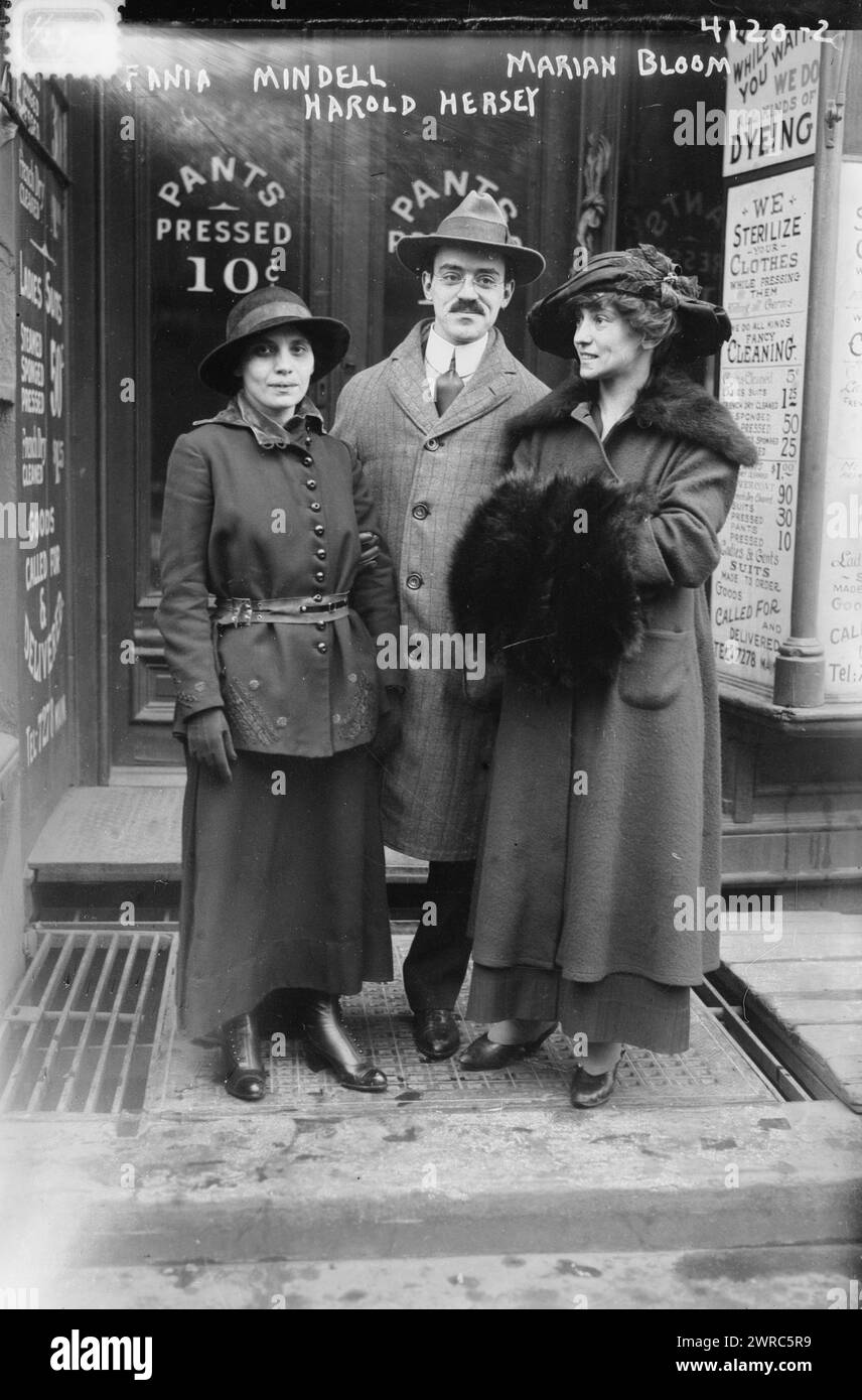 Fania Mindell, Harold Hersey, Marian Bloom, Photograph shows Fania Mindell (left), who worked with Margaret Sanger at the first birth control clinic in the United States, Harold Hersey (1893-1956) (center), an editor and publisher and Marian Bloom (1891-1975) (right)., 1917, Glass negatives, 1 negative: glass Stock Photo