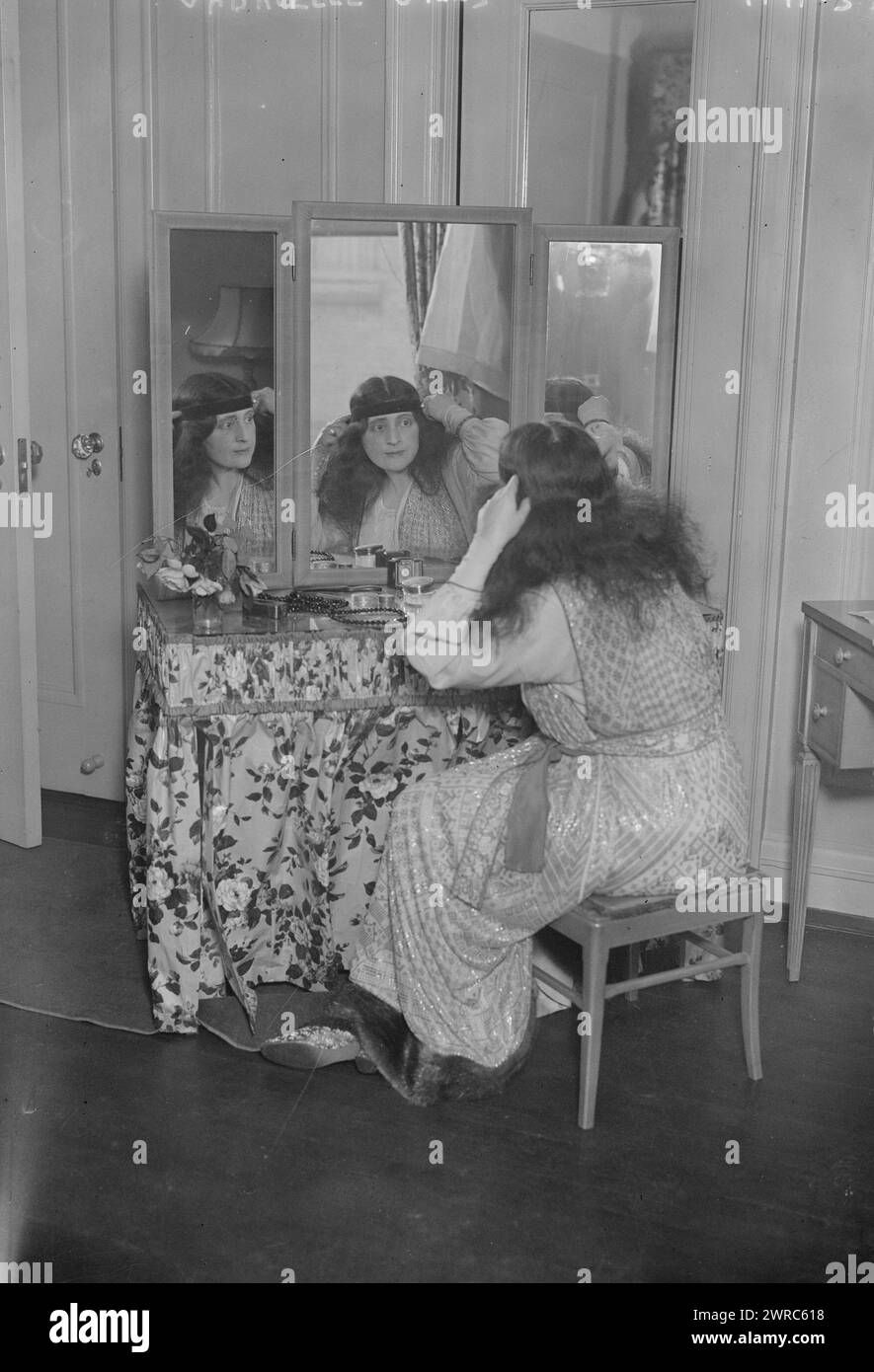 Gabrielle Gills, Photograph shows French soprano singer Gabrielle Gills whose first appearance in New York City was on January 28, 1917., 1917 Feb. 28, Glass negatives, 1 negative: glass Stock Photo