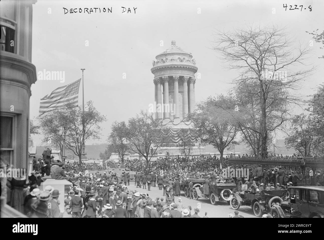 Decoration Day 1917, Photograph shows the Memorial Day festivities on