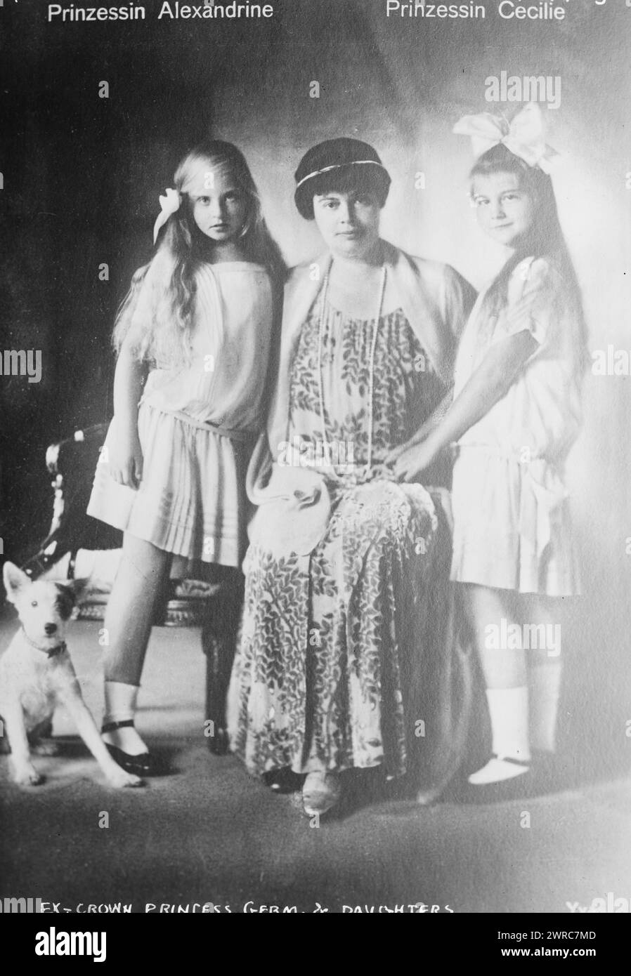 Ex-Crown princess Germ., & daughters, Prinzessin Alexandrine and Prinzessin Cecile, Photograph shows Duchess Cecilie of Mecklenburg-Schwerin (1886-1954) (Cecilie Auguste Marie), the German Crown Princess with her two youngest children Alexandrine von Preussen (1915-1980) and Cecilie von Preussen (1917-1975)., 1927 May 16, Glass negatives, 1 negative: glass Stock Photo