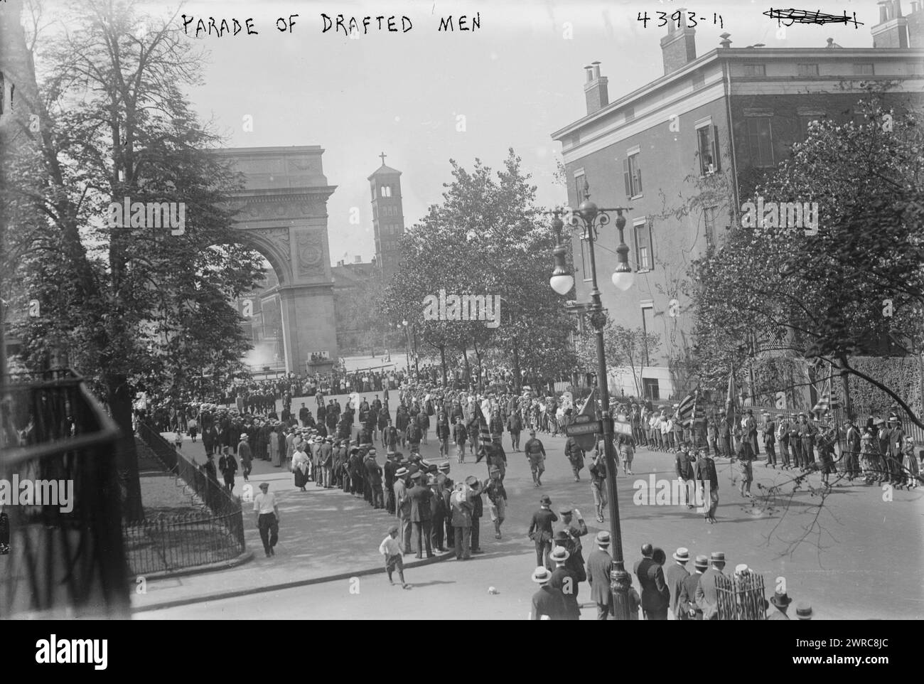 Parade of drafted men, Photograph shows drafted U.S. Army recruits marching on Fifth Avenue near the Washington Square Arch in New York City, September 4, 1917., 1917 Sept. 4, Glass negatives, 1 negative: glass Stock Photo