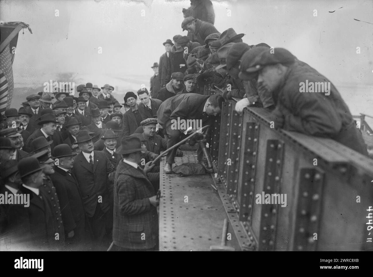 Rivet ship hi-res stock photography and images - Alamy