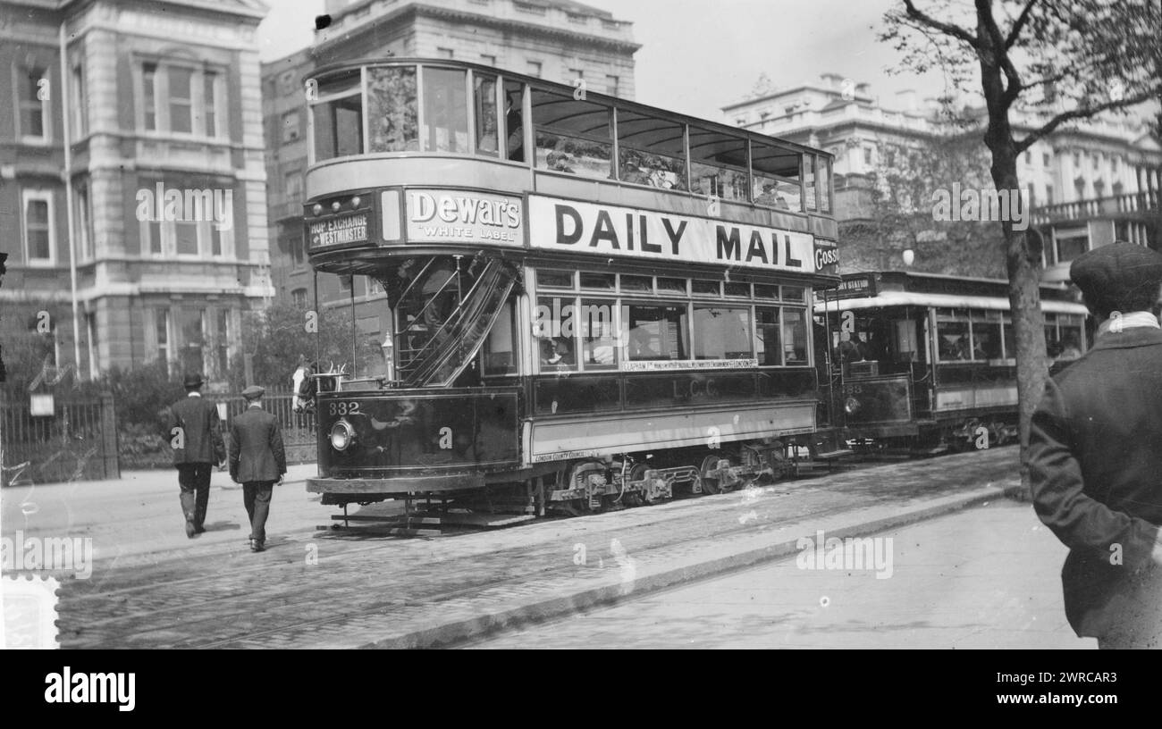 London tram cars, 1913 March? 1, Nitrate negatives., Nitrate negatives, 1 negative: nitrate Stock Photo