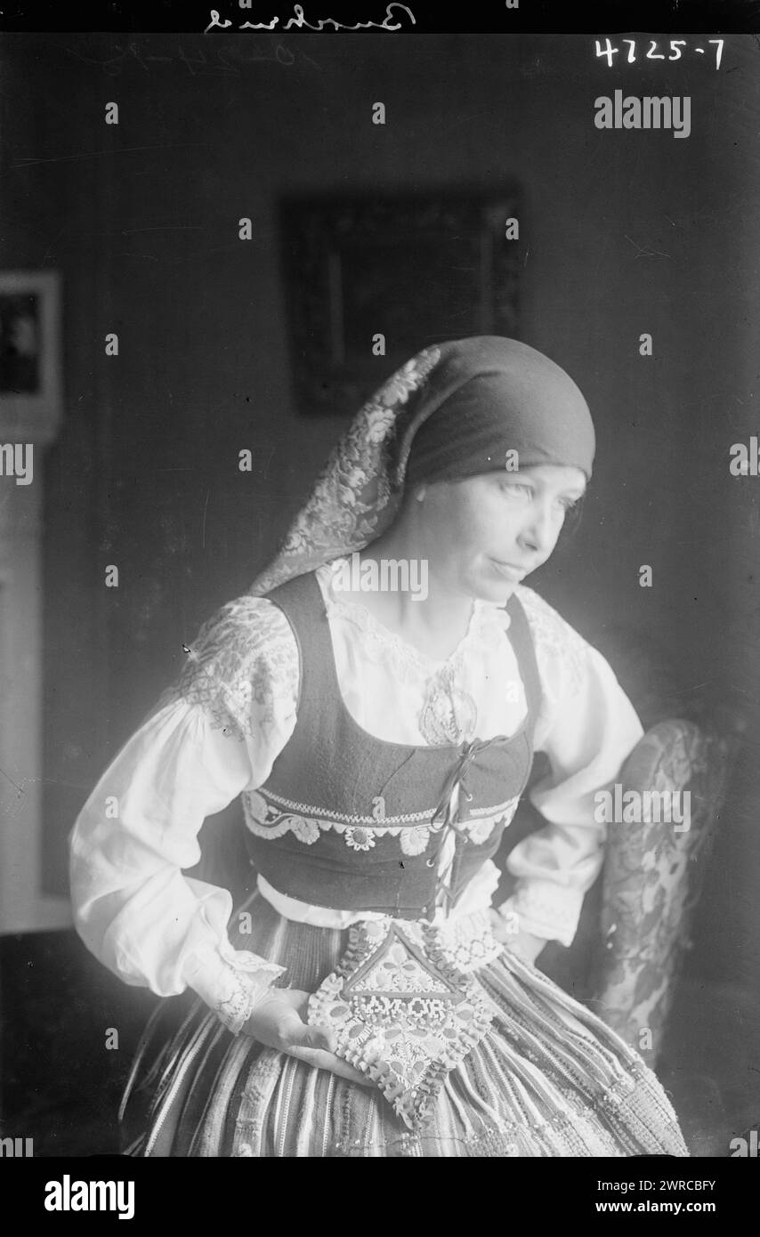 Burchenal, Photograph shows folk dance educator and researcher Elizabeth Burchenal (1876-1959)., between ca. 1915 and 1918, Glass negatives, 1 negative: glass Stock Photo