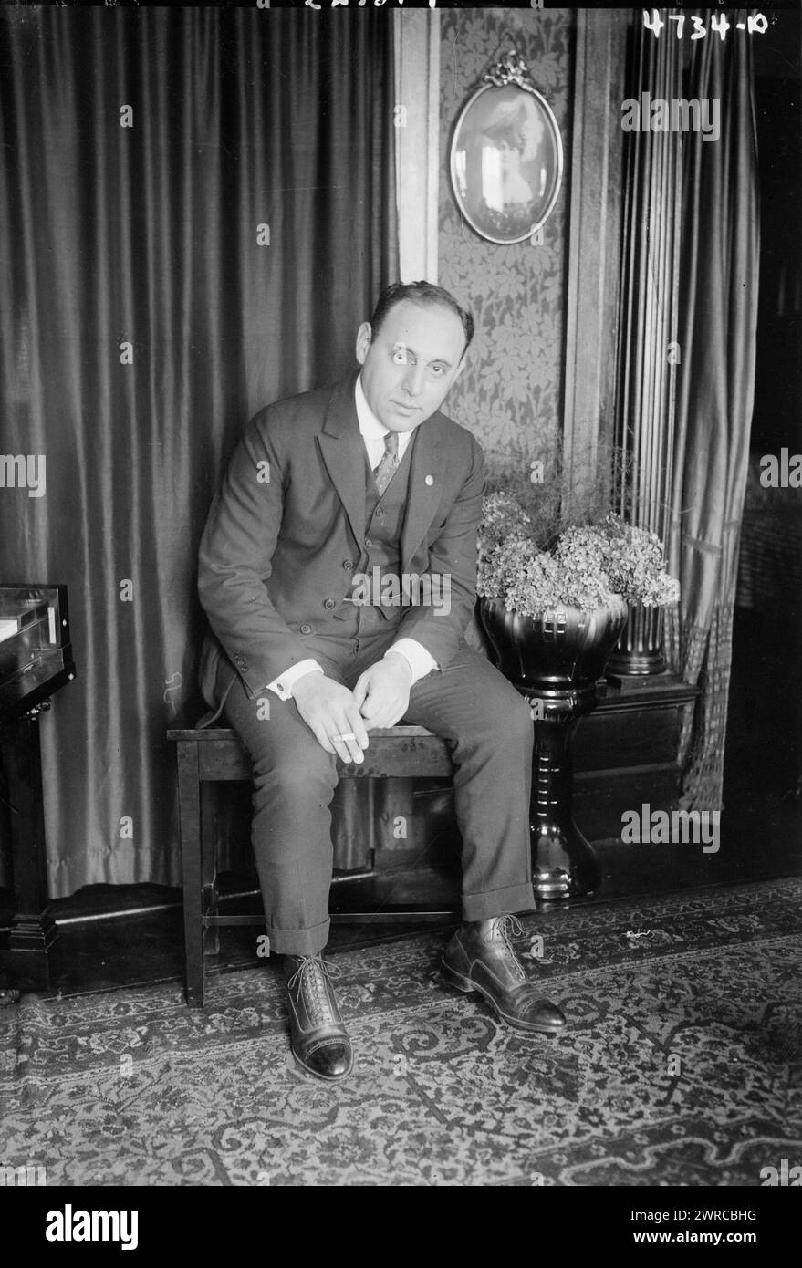 Fields, Photograph shows Arthur Fields (1884-1953) who was a singer and songwriter., between ca. 1915 and ca. 1920, Glass negatives, 1 negative: glass Stock Photo