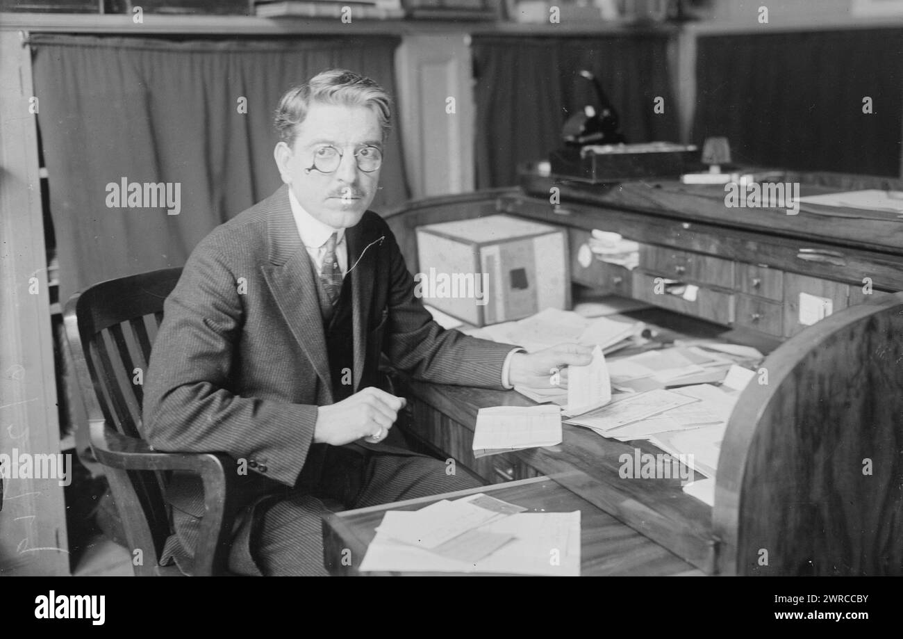 John Brown, Photograph shows John Brown (1881-1967), business comptroller of the Metropolitan Opera Company in New York City., between ca. 1915 and ca. 1920, Glass negatives, 1 negative: glass Stock Photo