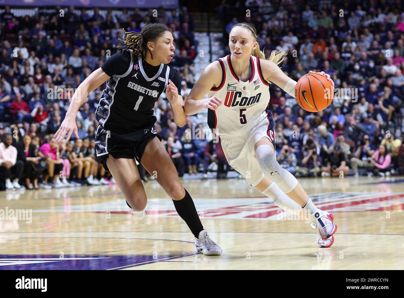 UNCASVILLE, CT MARCH 11 UConn Huskies guard Paige Bueckers (5