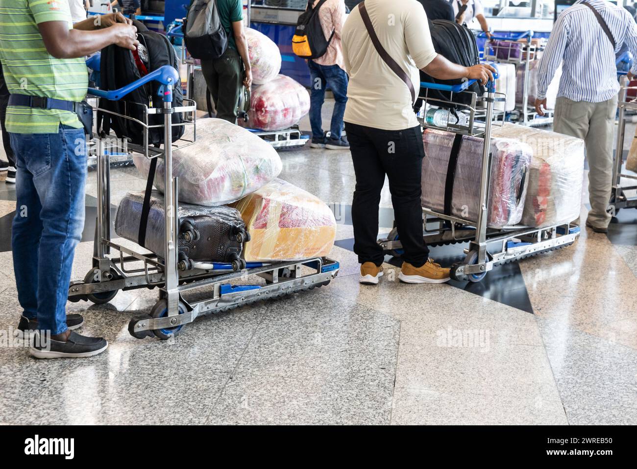 Plastic wrap airport hires stock photography and images Alamy