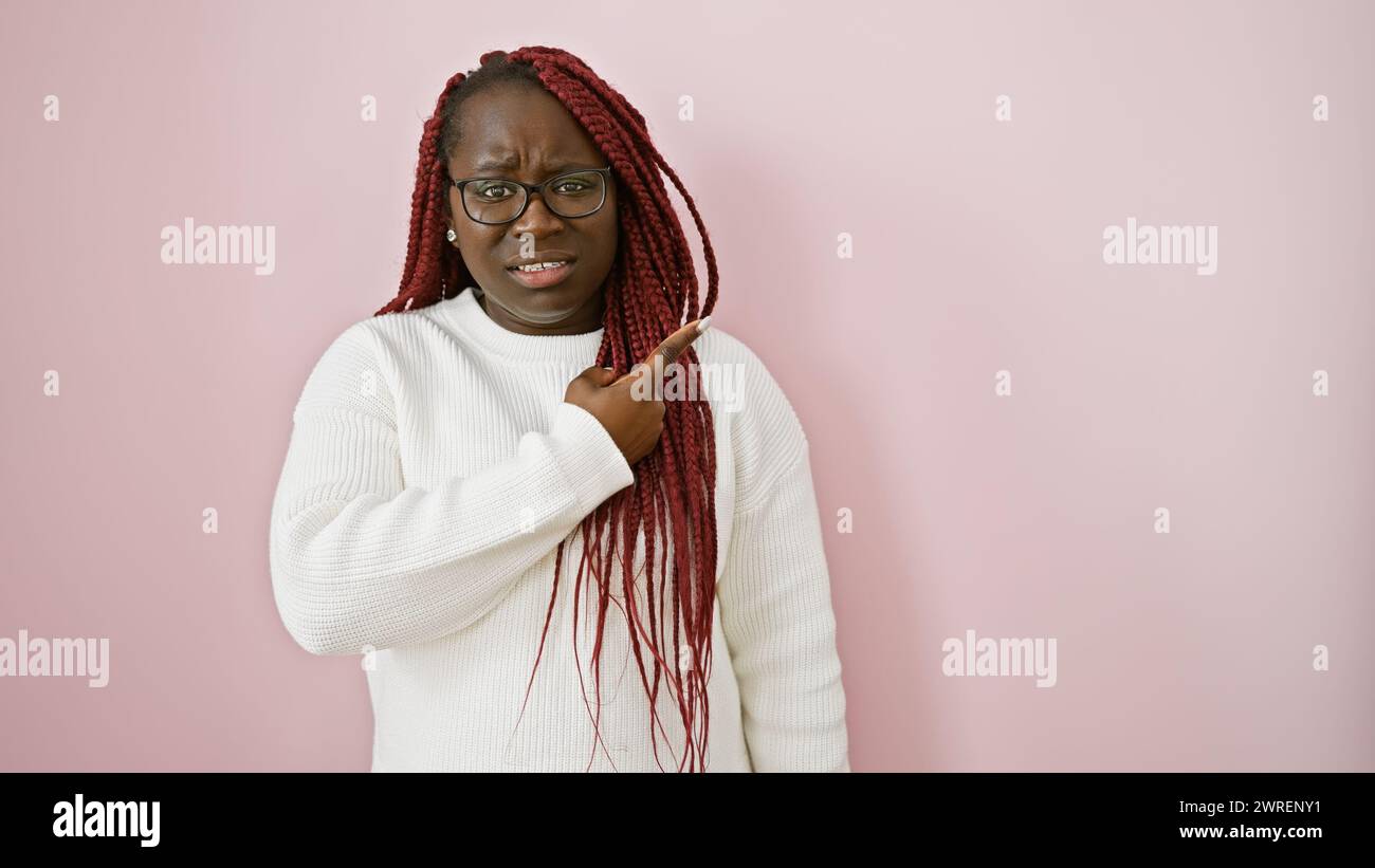 Woman wearing glasses braids hi-res stock photography and images - Alamy