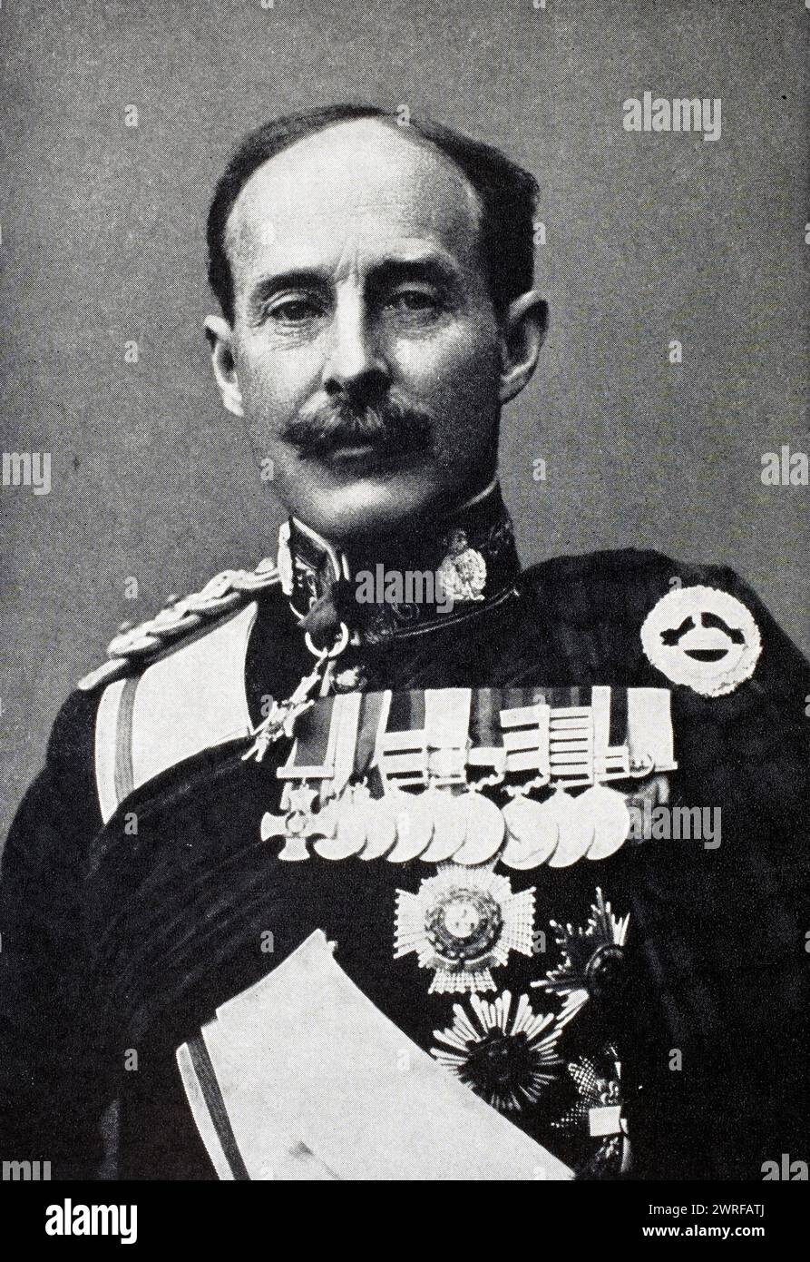 General Sir Ian Standish Monteith Hamilton Britischer Soldat 1851 bis 1947 als Oberst aus A Roving Commission von Winston S. Churchill, erschienen bei Scribners 1930  /  General Sir Ian Standish Monteith Hamilton British soldier 1851 to 1947 when a Colonel from A Roving Commission by Winston S. Churchill published by Scribners 1930, Historisch, digital restaurierte Reproduktion von einer Vorlage aus dem 19. Jahrhundert, Record date not stated, Stock Photo