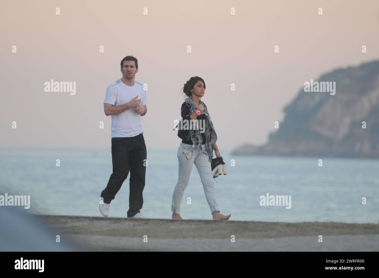 Lionel Messi And Wife Hi res Stock Photography And Images Alamy lionel-messi-and-wife-hi-res-stock-photography-and-images-alamy