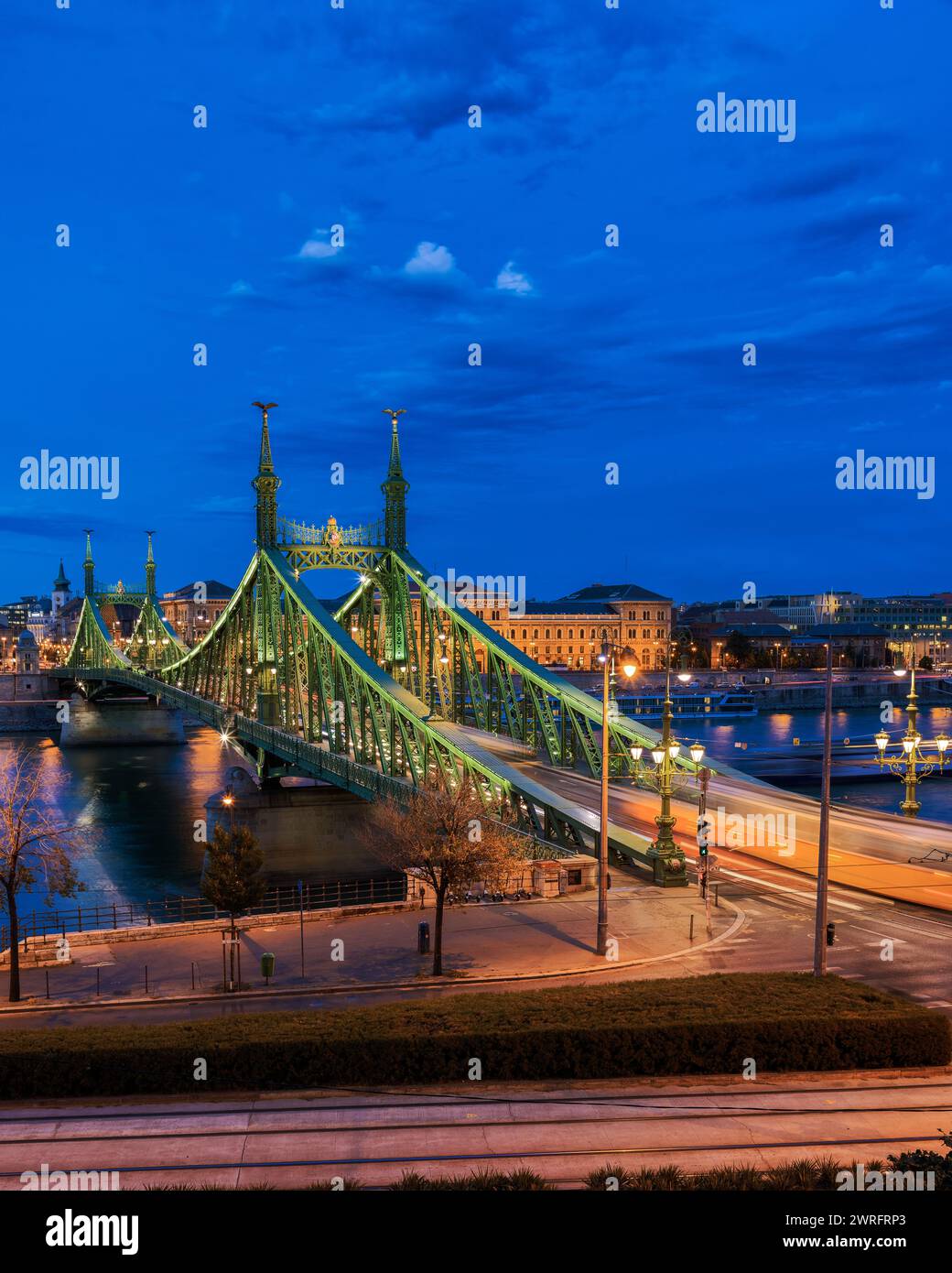 Architecture blue hour bridge hi-res stock photography and images - Alamy