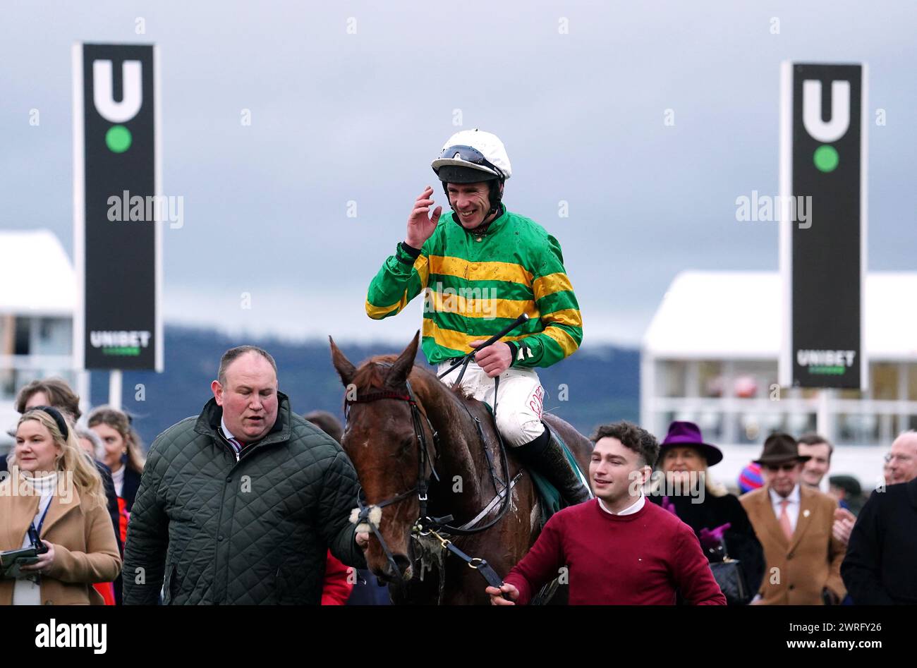 Corbetts cross cheltenham 2025 hires stock photography and images Alamy