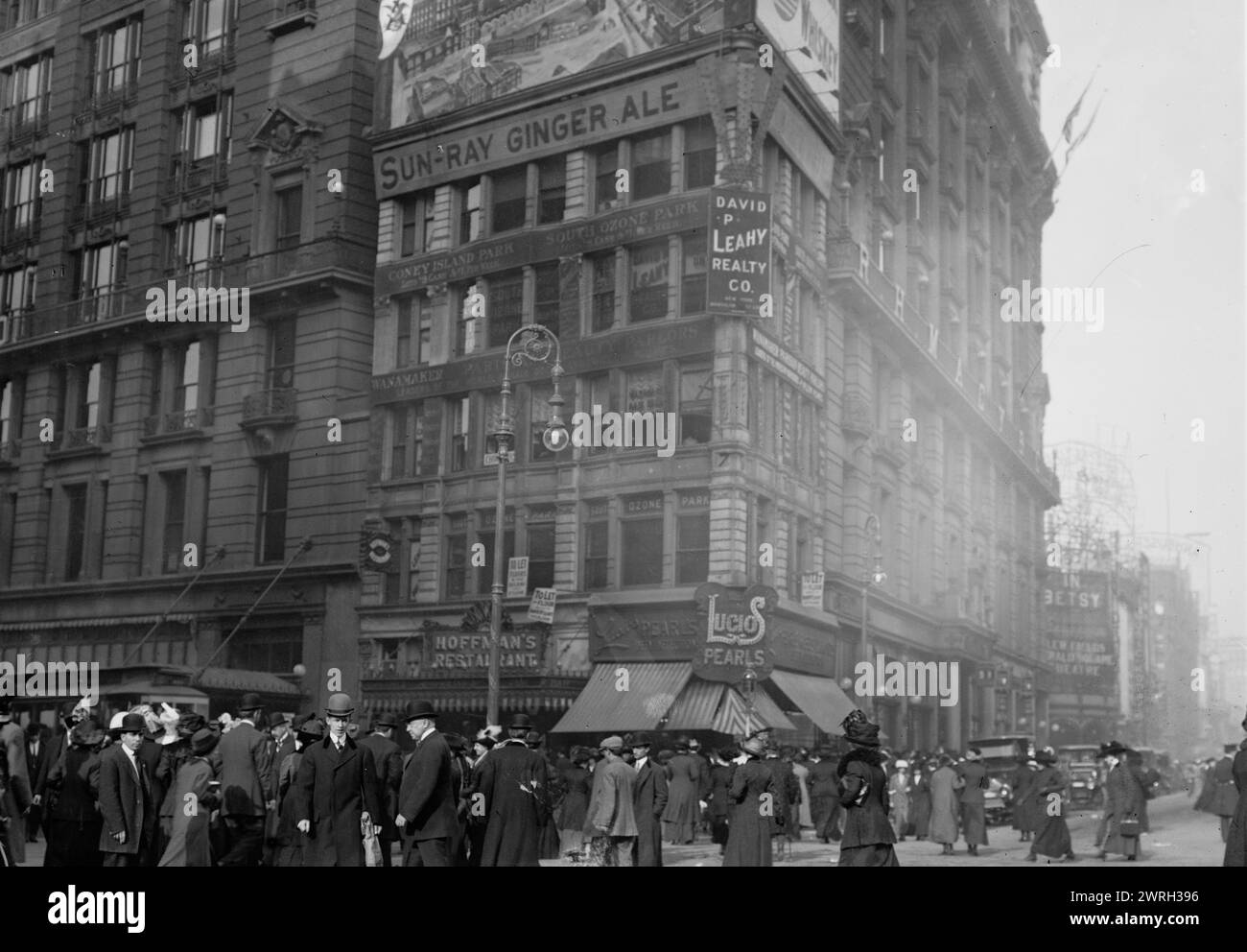 Million Dollar Corner, 34th and Broadway, between c1910 and c1915 Stock