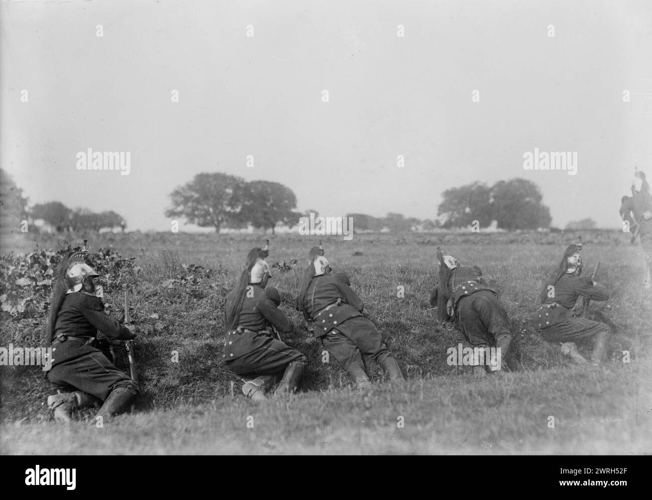 French Dragoons entrenched, between c1914 and c1915. French dragoon ...