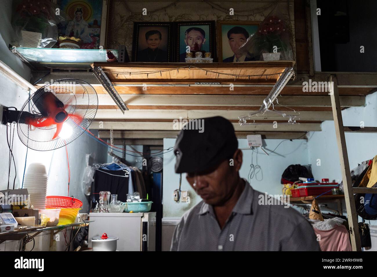 After wrapping up his work for the day, Pham Van Sang, a street food ...