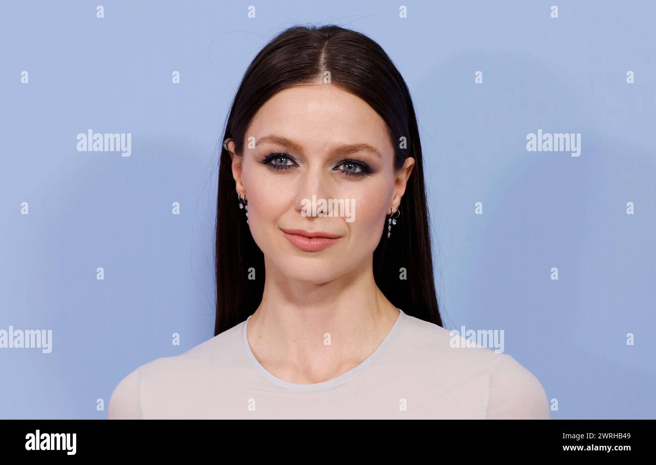 Melissa benoist arrives to hi-res stock photography and images - Alamy