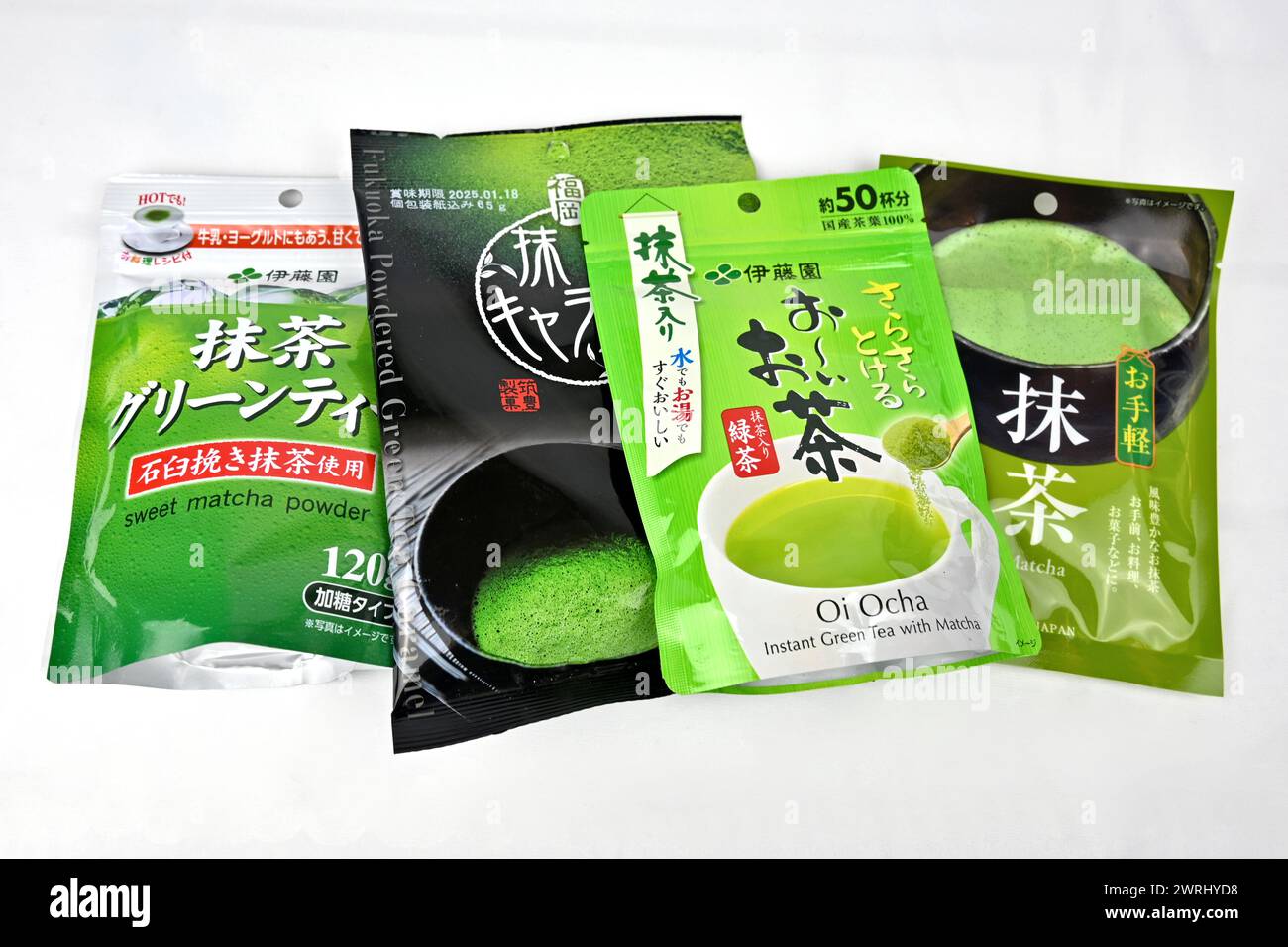 Matcha tea powdered green hi-res stock photography and images - Alamy