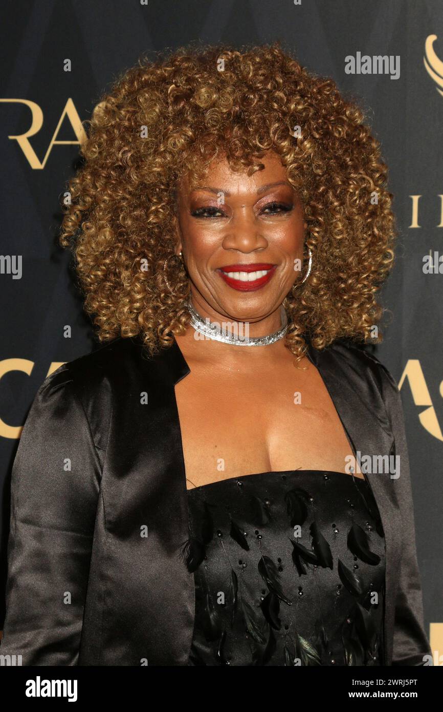Regina Taylor
