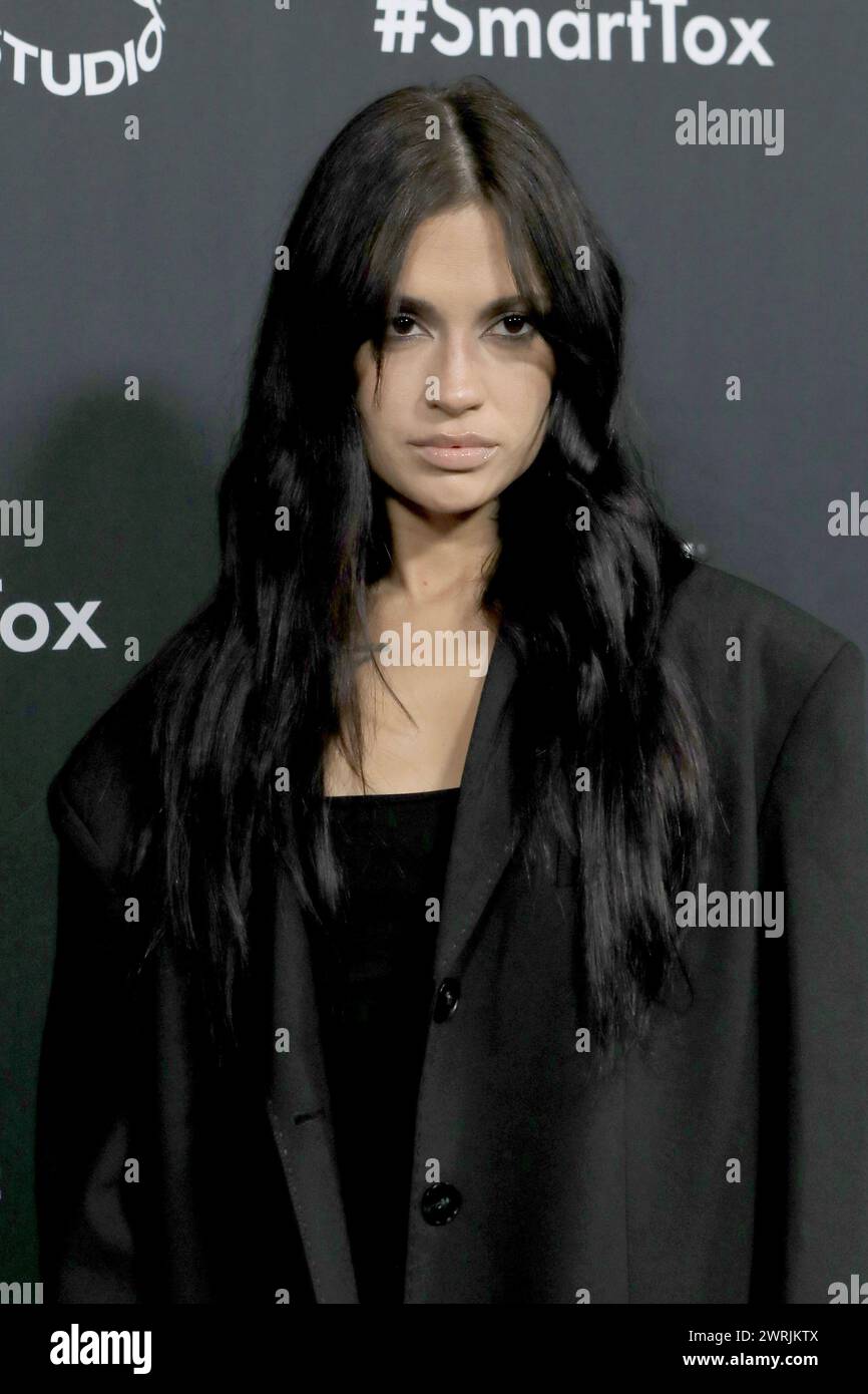 Taela hi-res stock photography and images - Alamy