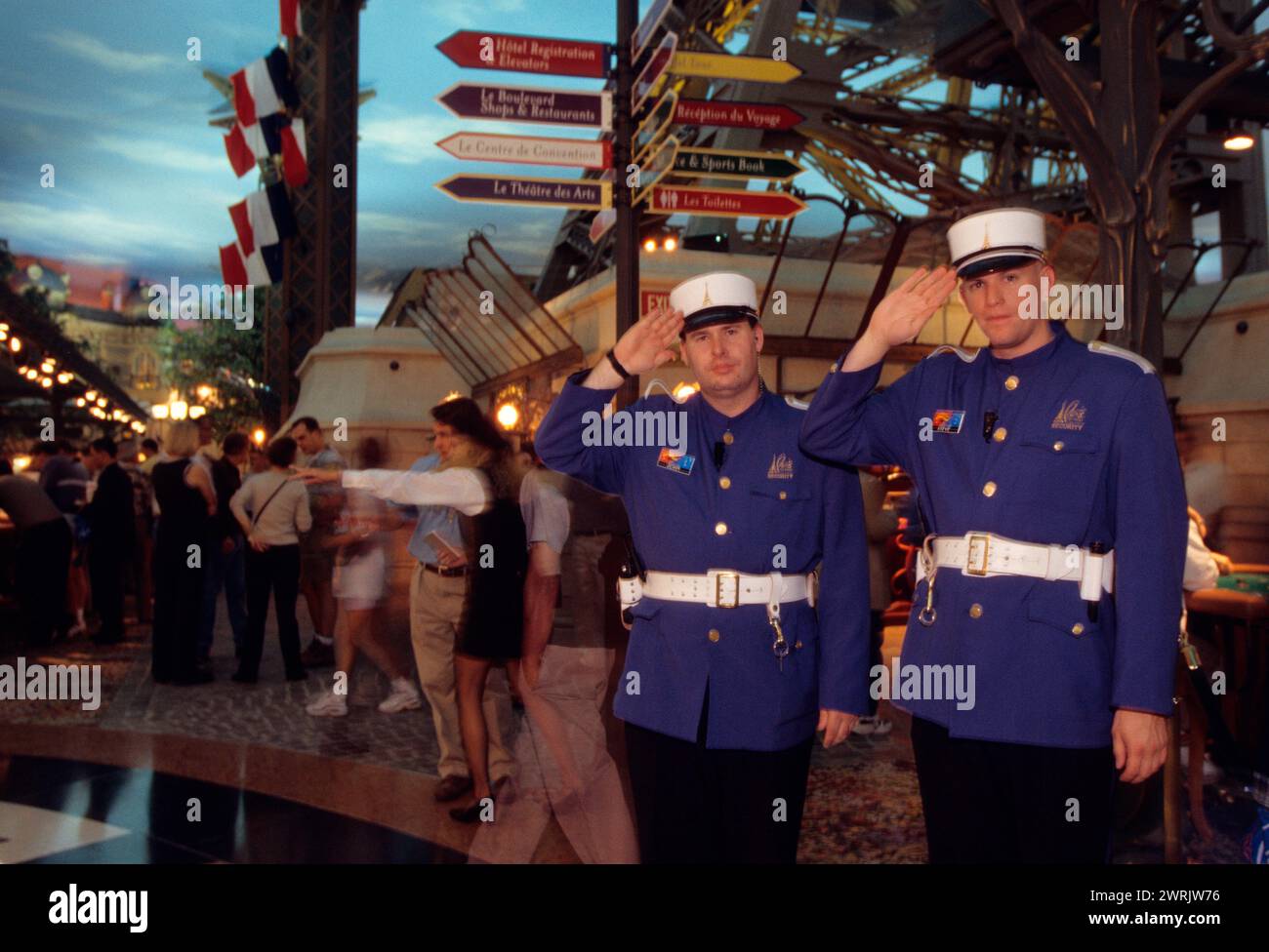 Etats unis Nevada Hotel Paris casino french police men welcoming entrance Stock Photo