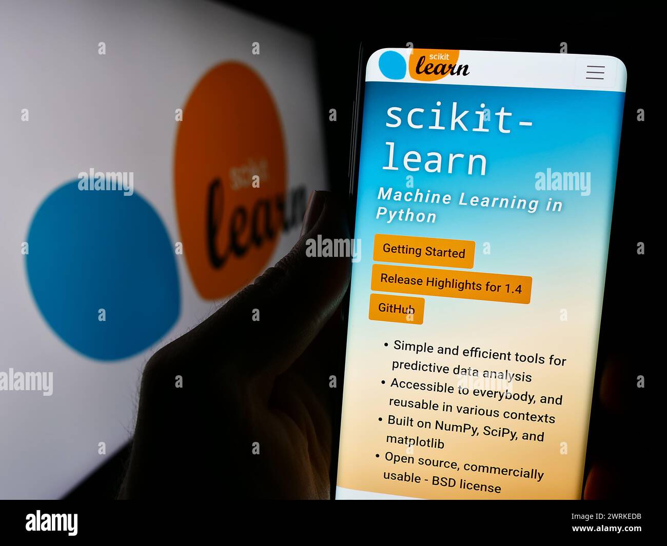 Scikit learn logo hi-res stock photography and images - Alamy