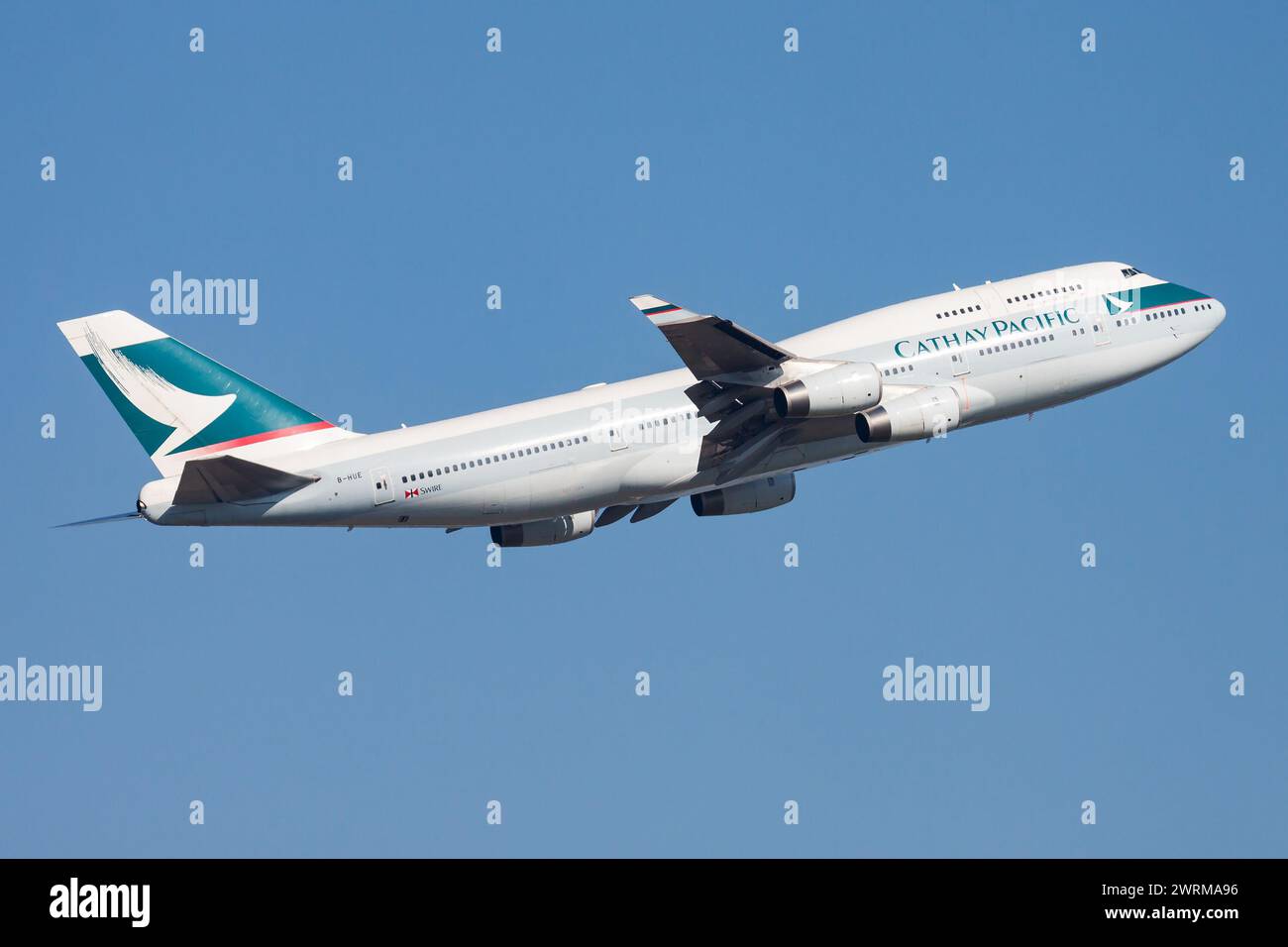 Cathay pacific boeing 747 400 aircraft hi-res stock photography