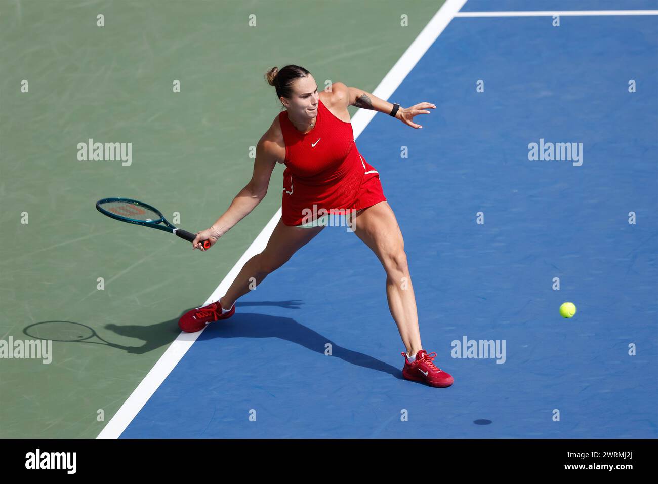 Aryna Sabalenka in action at the 2024 Dubai Duty Free Tennis