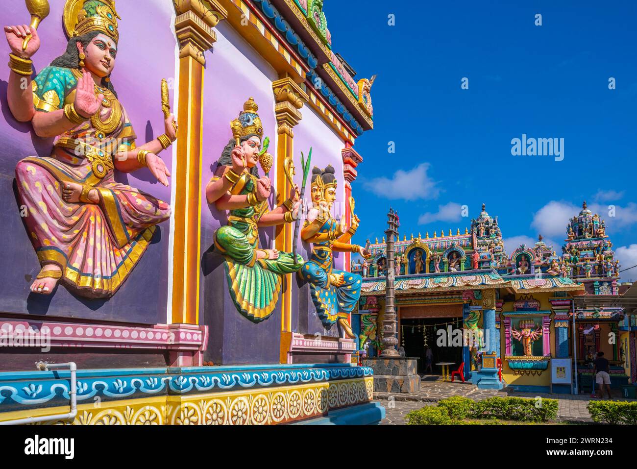 View of Sri Draubadi Ammen Hindu Temple on sunny day, Mauritius, Indian Ocean, Africa Copyright: FrankxFell 844-32236 Stock Photo
