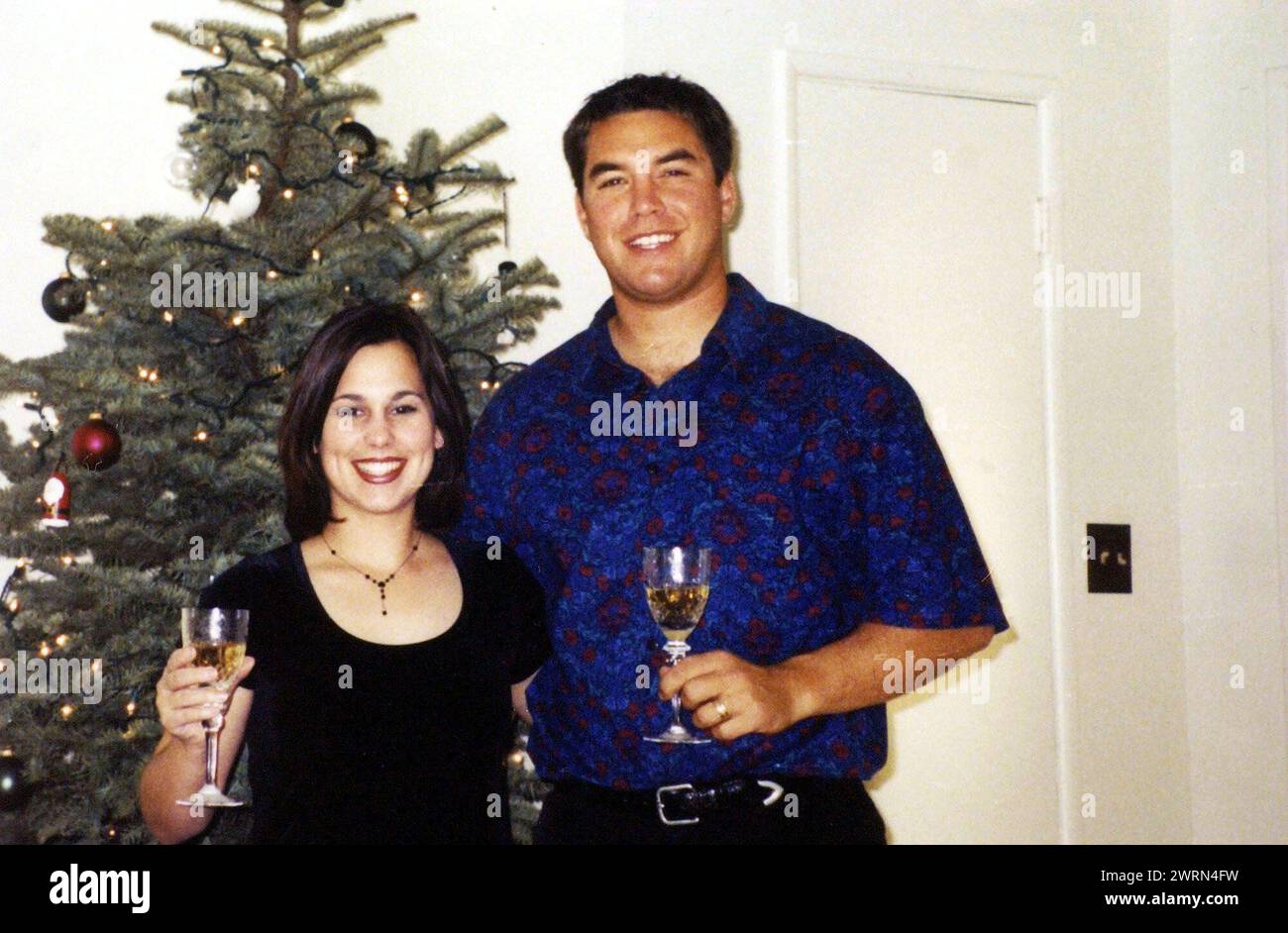 Modesto, California, USA. 25th Dec, 2002. LACI PETERSON and SCOTT PETERSON Xmas 2002. (Credit Image: Peterson Family via ZUMA Press Wire) EDITORIAL USAGE ONLY! Not for Commercial USAGE! Stock Photo
