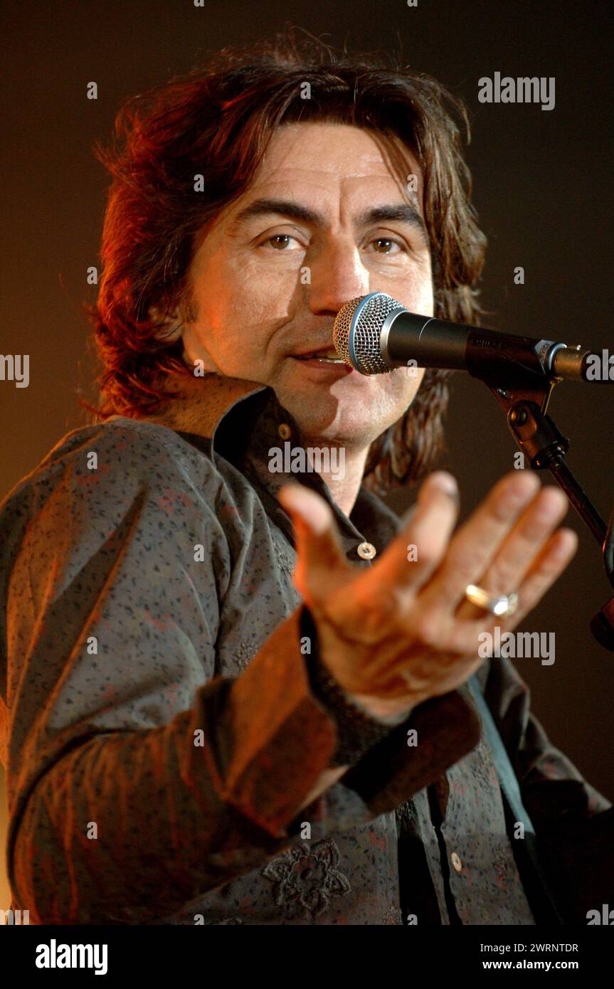 Milan Italy 07/02/2006: Luciano Ligabue ,Italian singer,during the live concert at the Alcatraz Stock Photo
